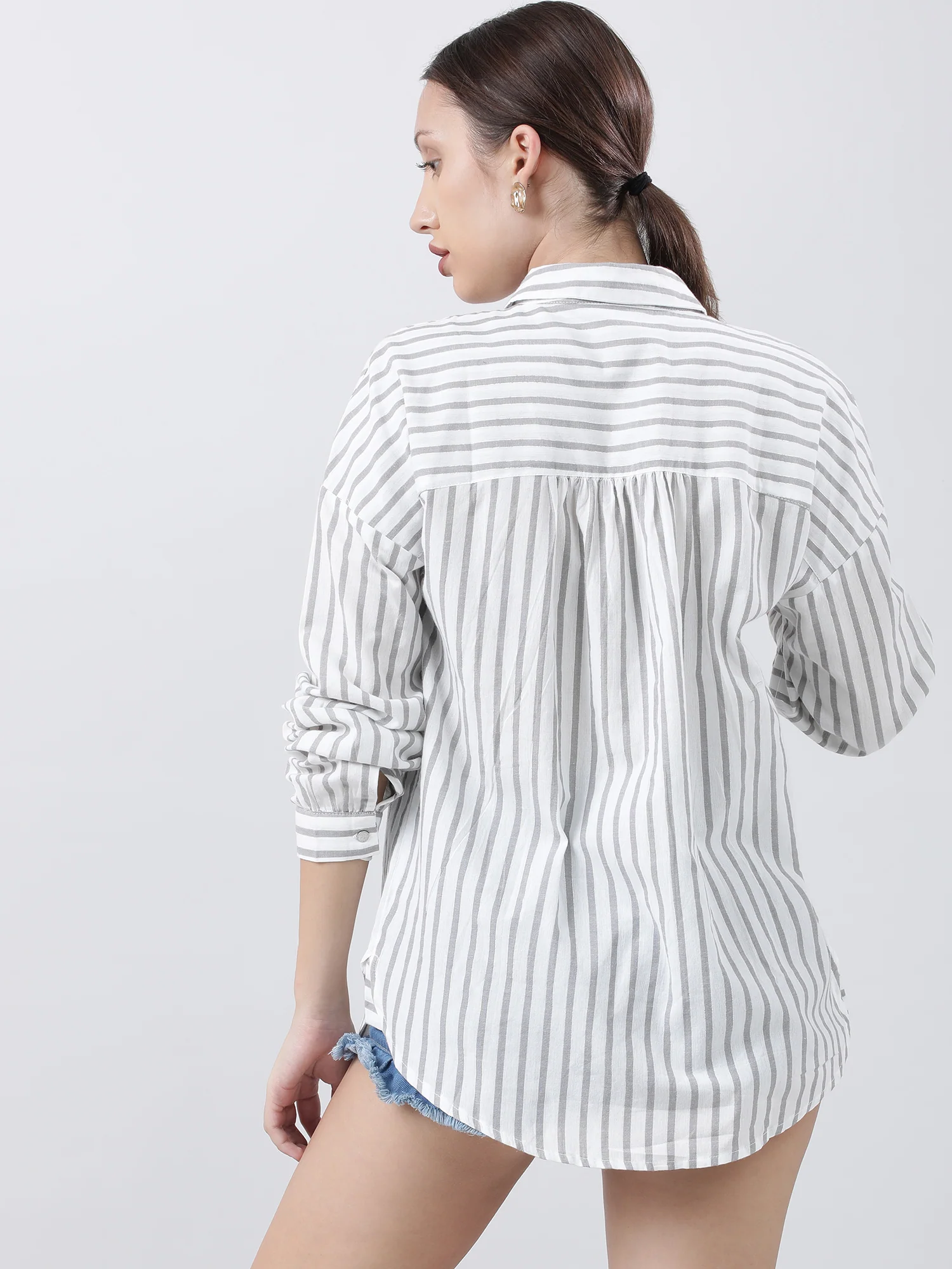 Women Grey Striped Shirt with Patch Pockets - Image 6