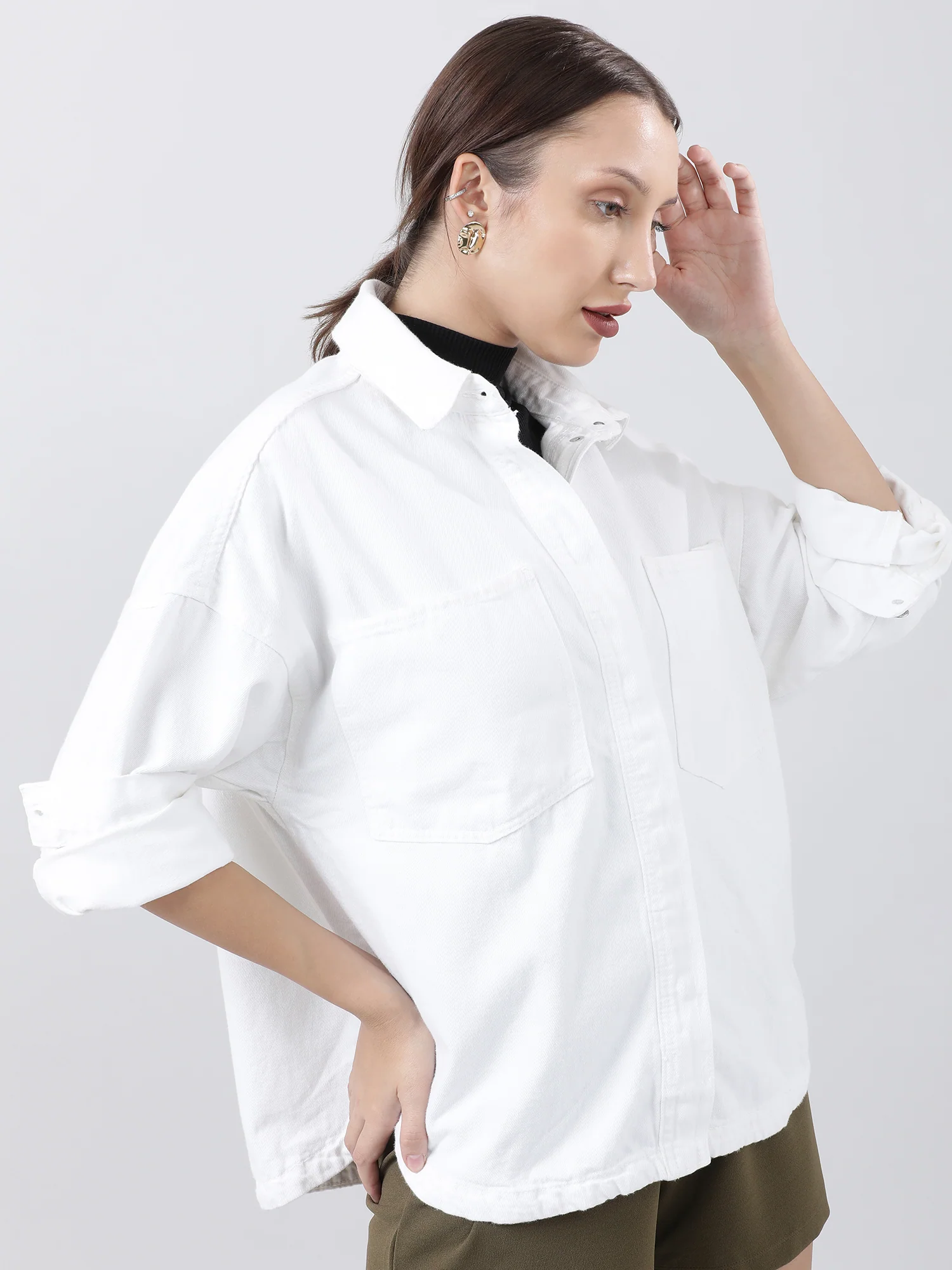 Women Regular Fit White Button Down Oversized Shirt - Image 4