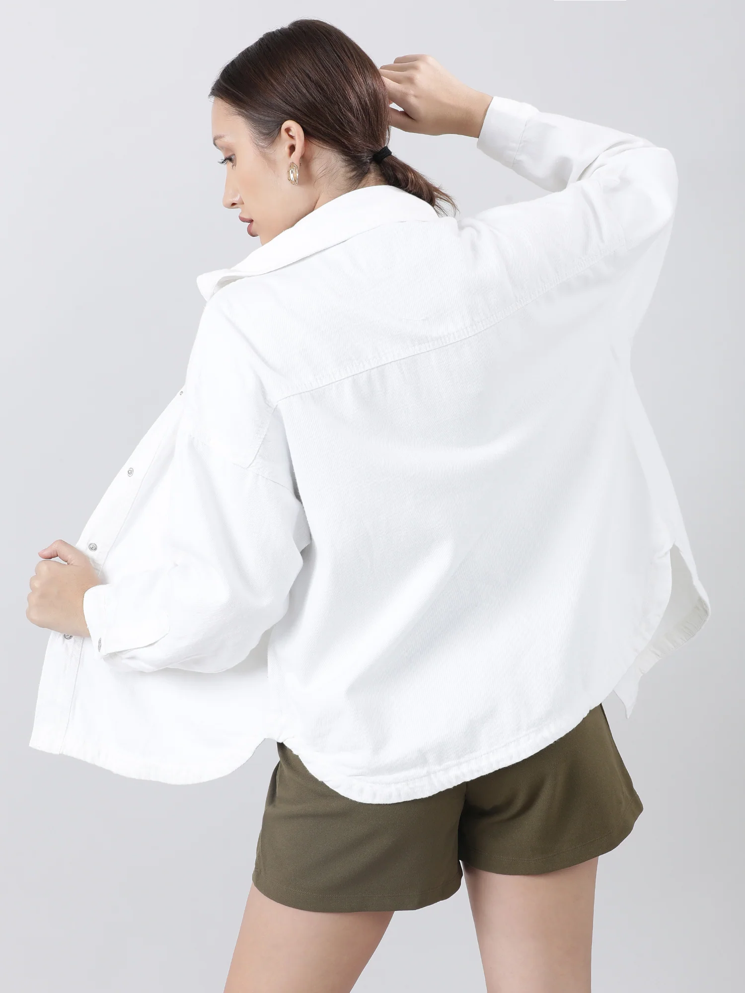 Women Regular Fit White Button Down Oversized Shirt - Image 7