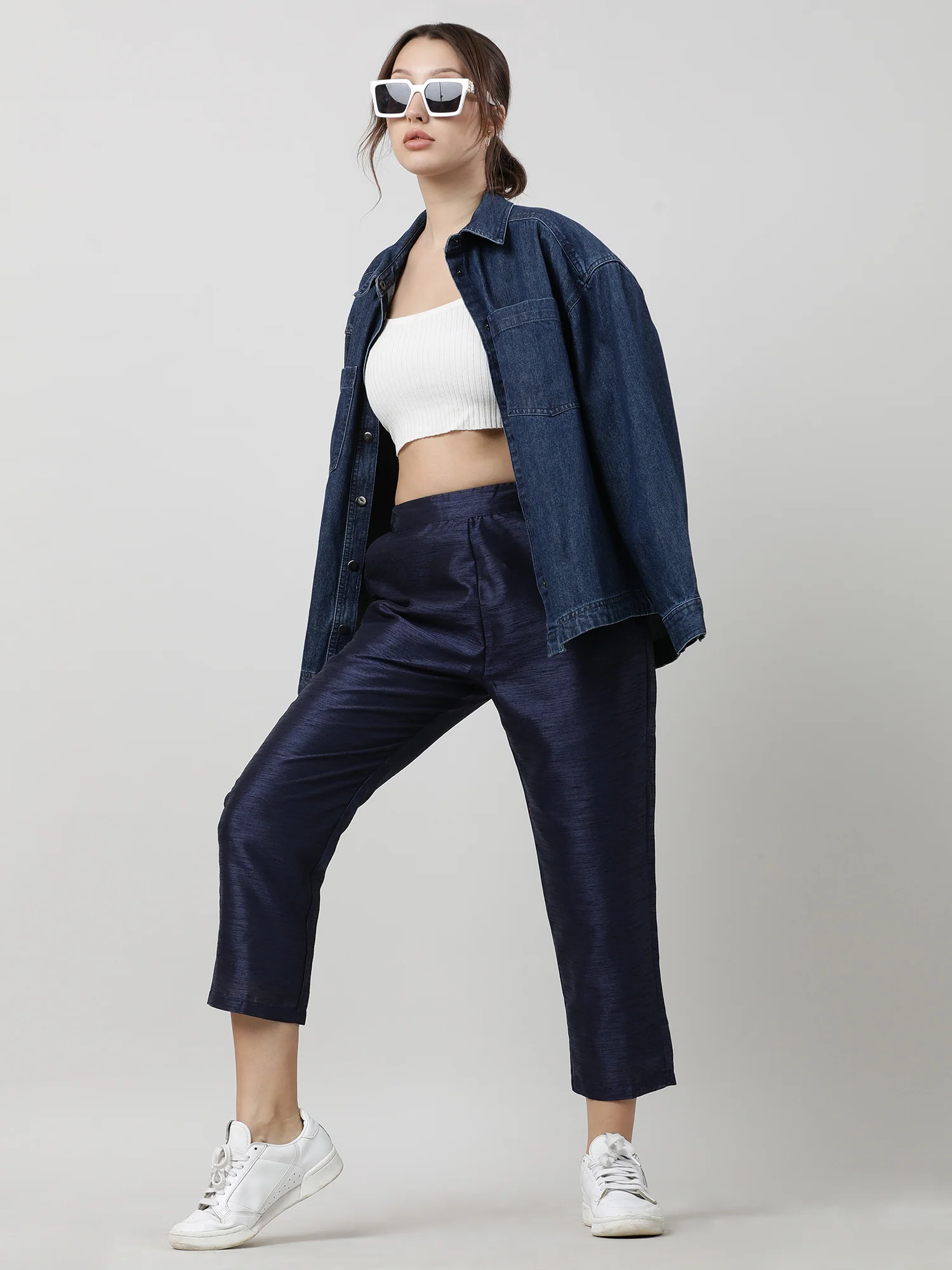 Women Relaxed Fit Navy Ankle Length Pants - Image 7