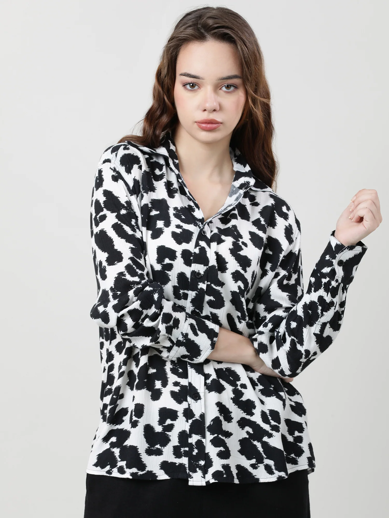Women Relaxed Fit Printed Shirt - Image 2