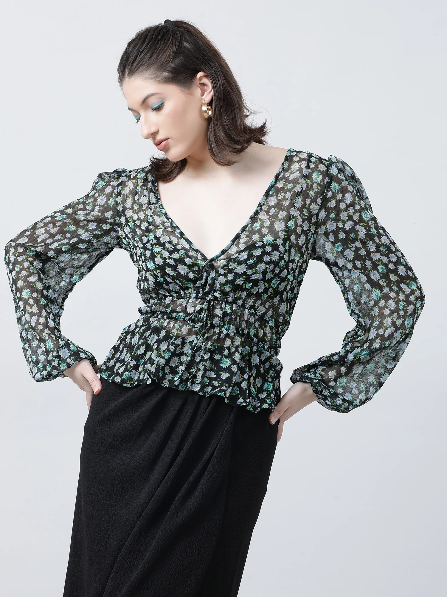Women Relaxed Fit Printed V Neck Green Top - Image 3