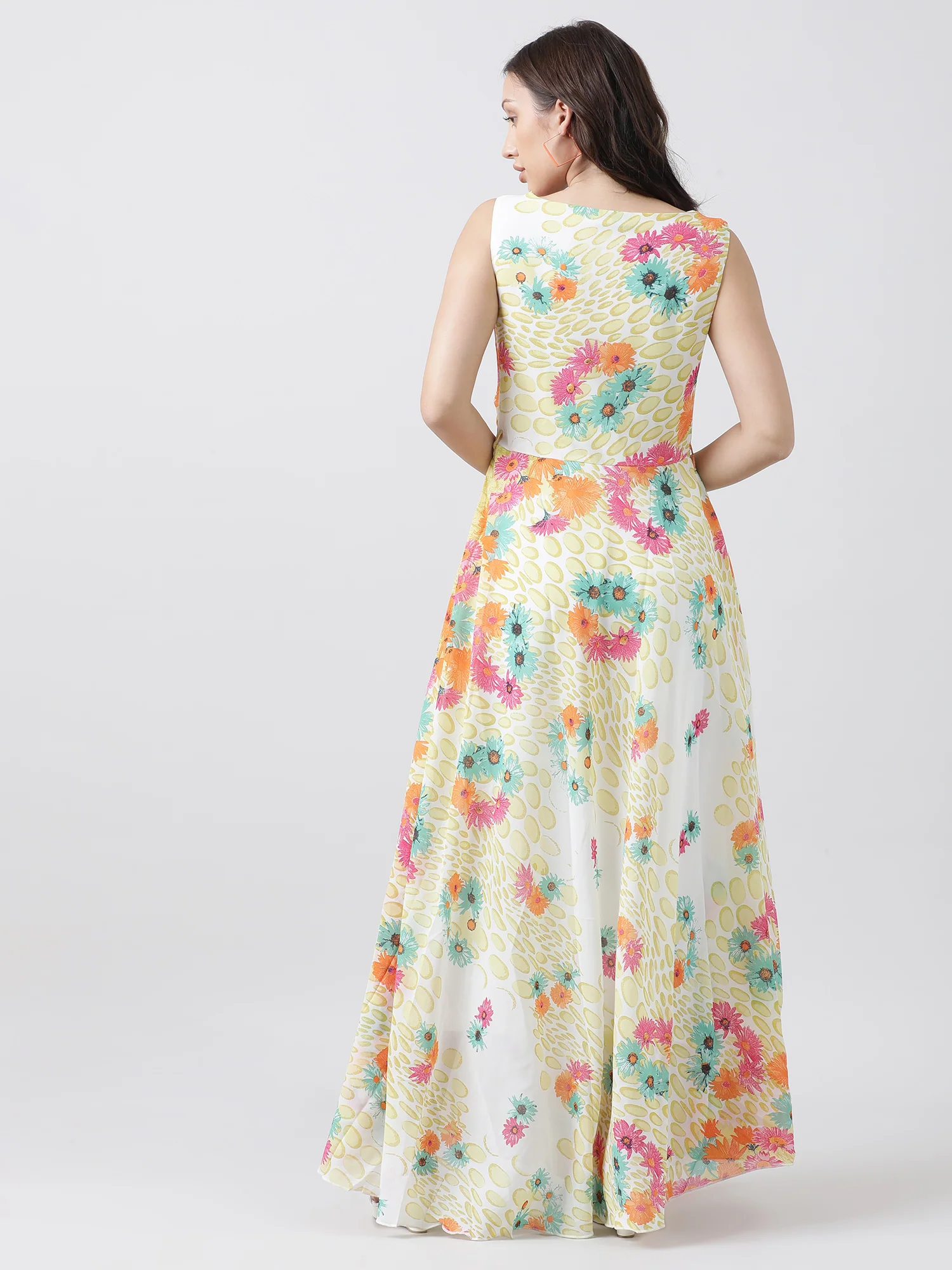 Women Relaxed Fit Yellow Floral Print Maxi Dress - Image 3