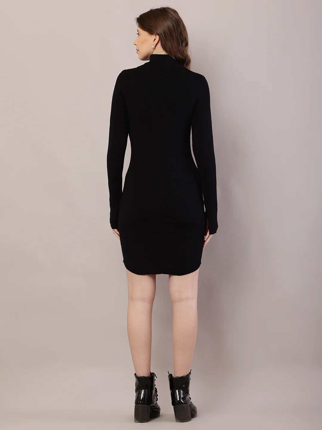 Women  Ribbed Black Bodycon Dress - Image 4