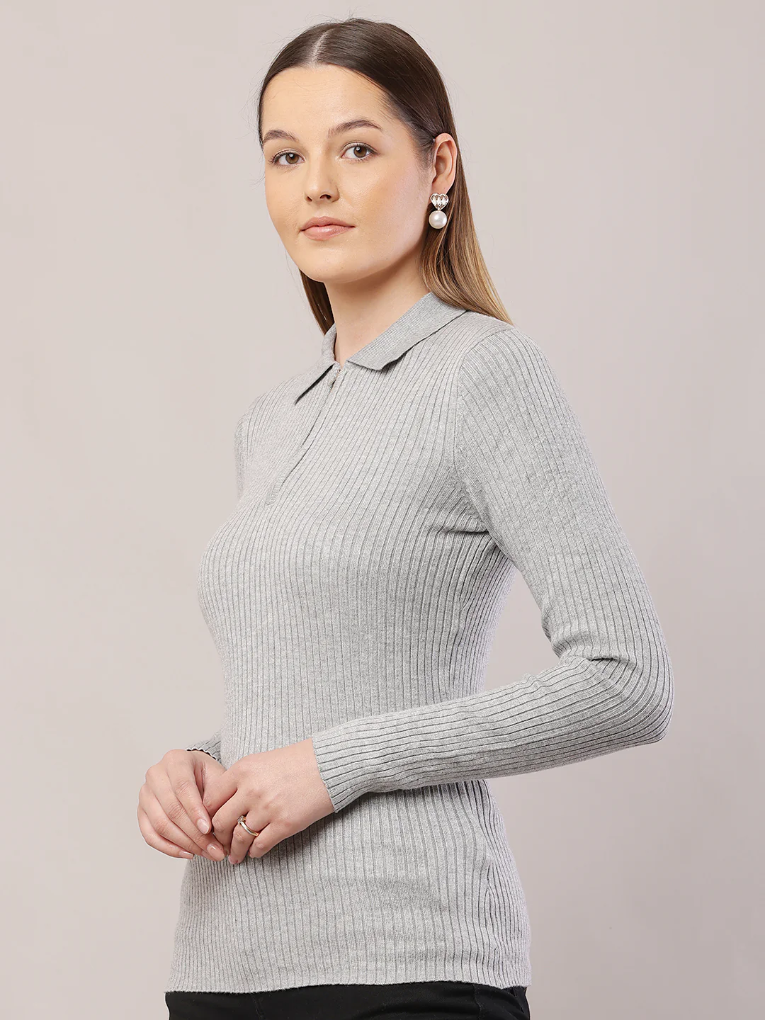 Women  Ribbed Grey Sweater - Image 2