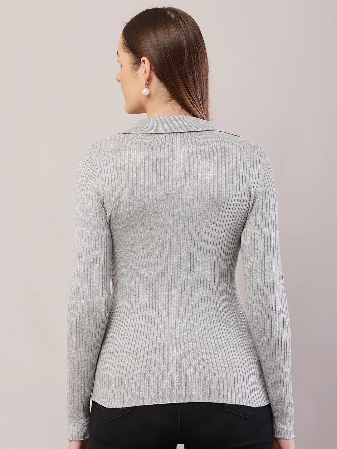 Women  Ribbed Grey Sweater - Image 4