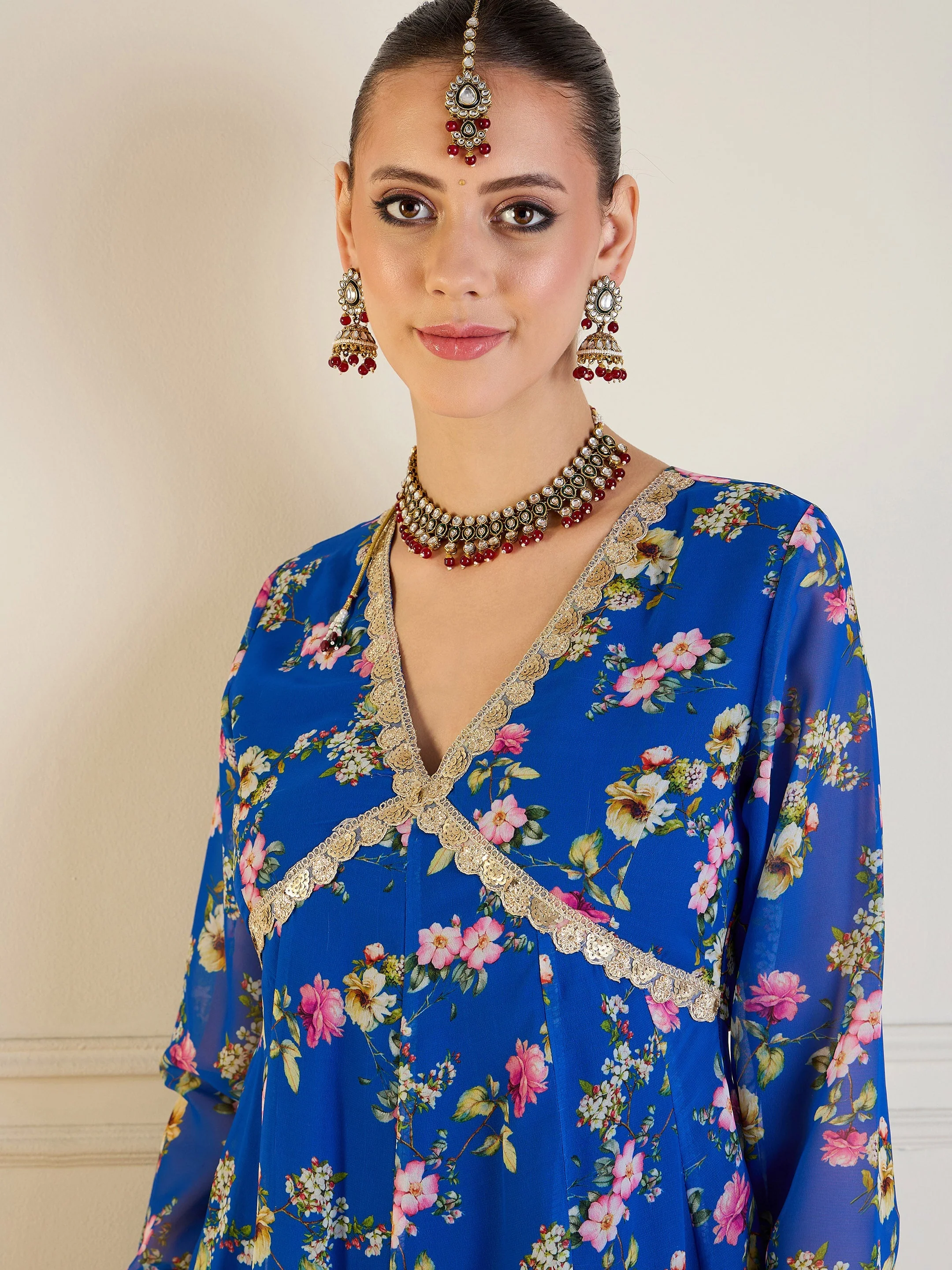 Women Royal Blue Floral Long Anarkali Kurta - Image 4