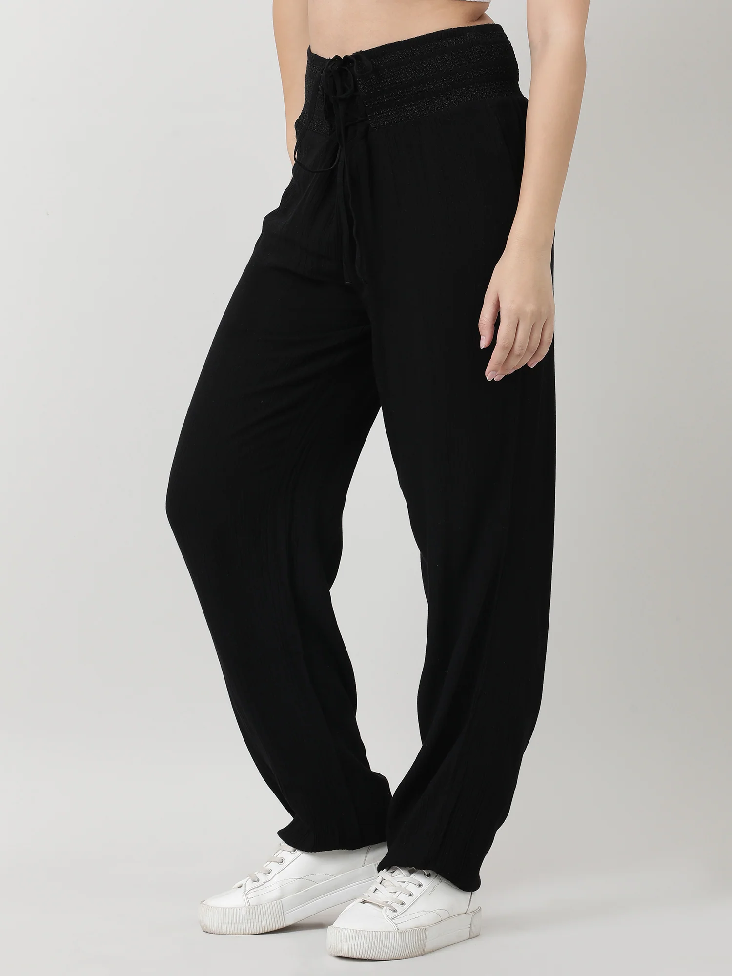 Women Ruched Waist Black Pants - Image 4