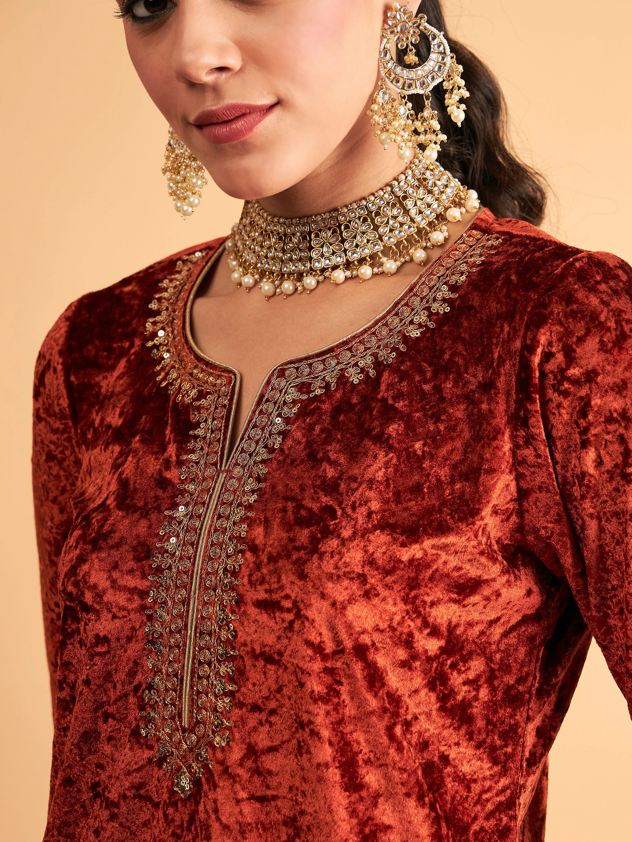 Women Rust Velvet Embroidered Short Kurta With Palazzos - Image 4
