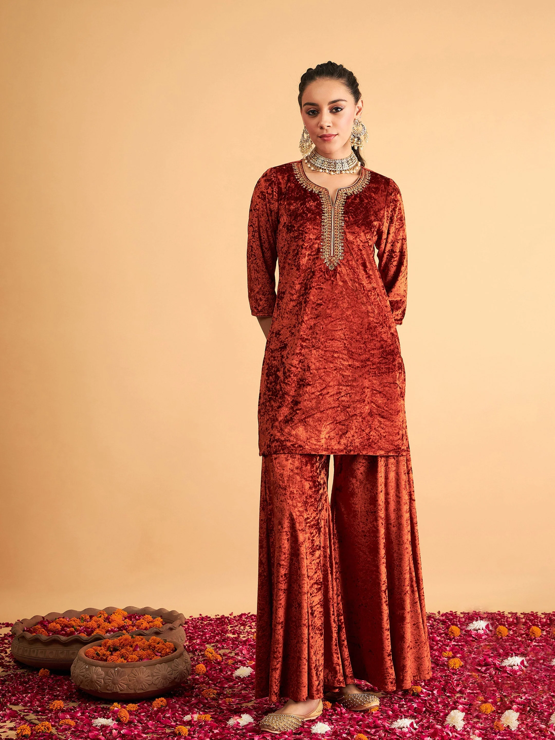 Women Rust Velvet Sequence Embroidered Short Kurta - Image 6