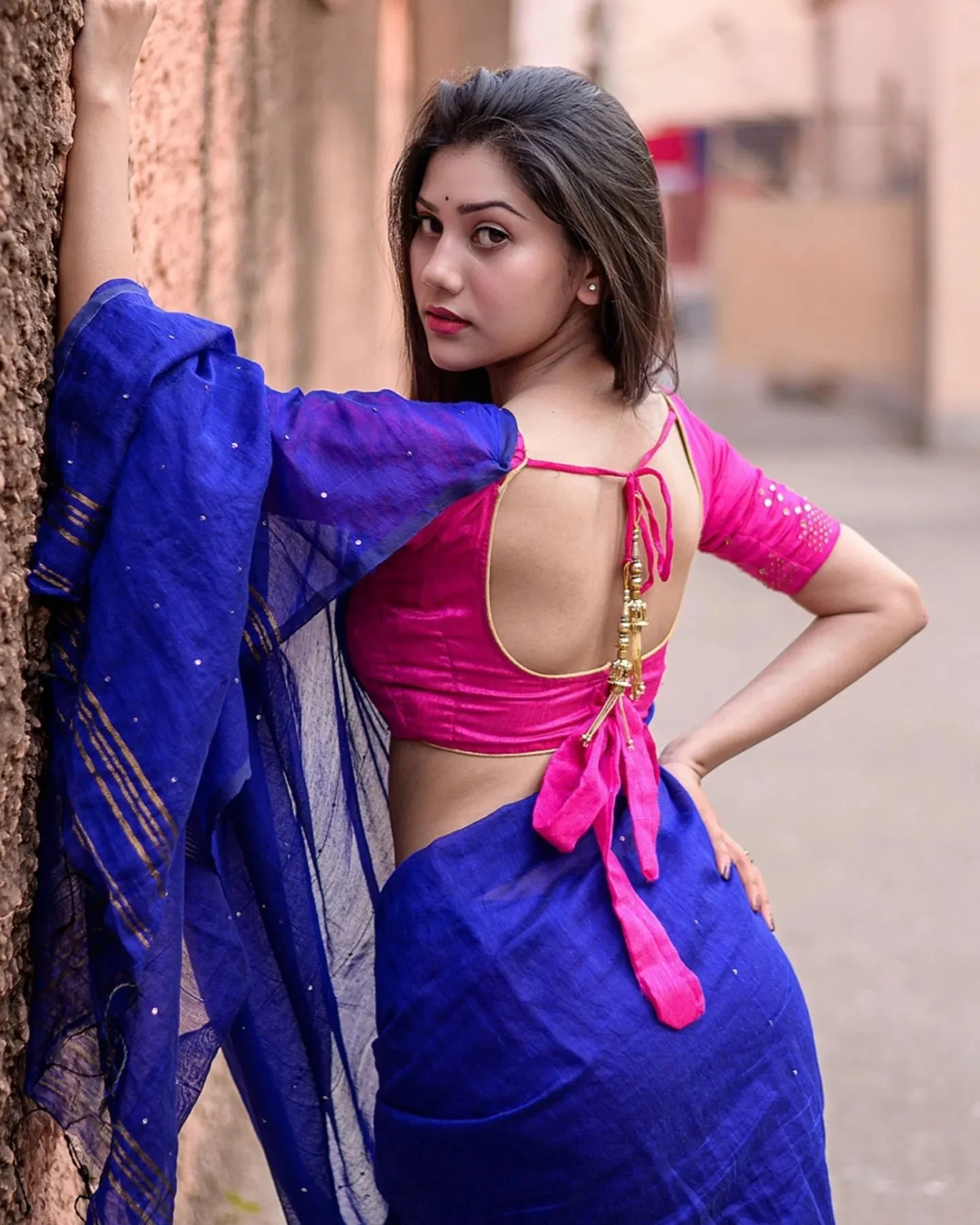 Women Sequnece Blue Cotton Silk Saree - Image 2
