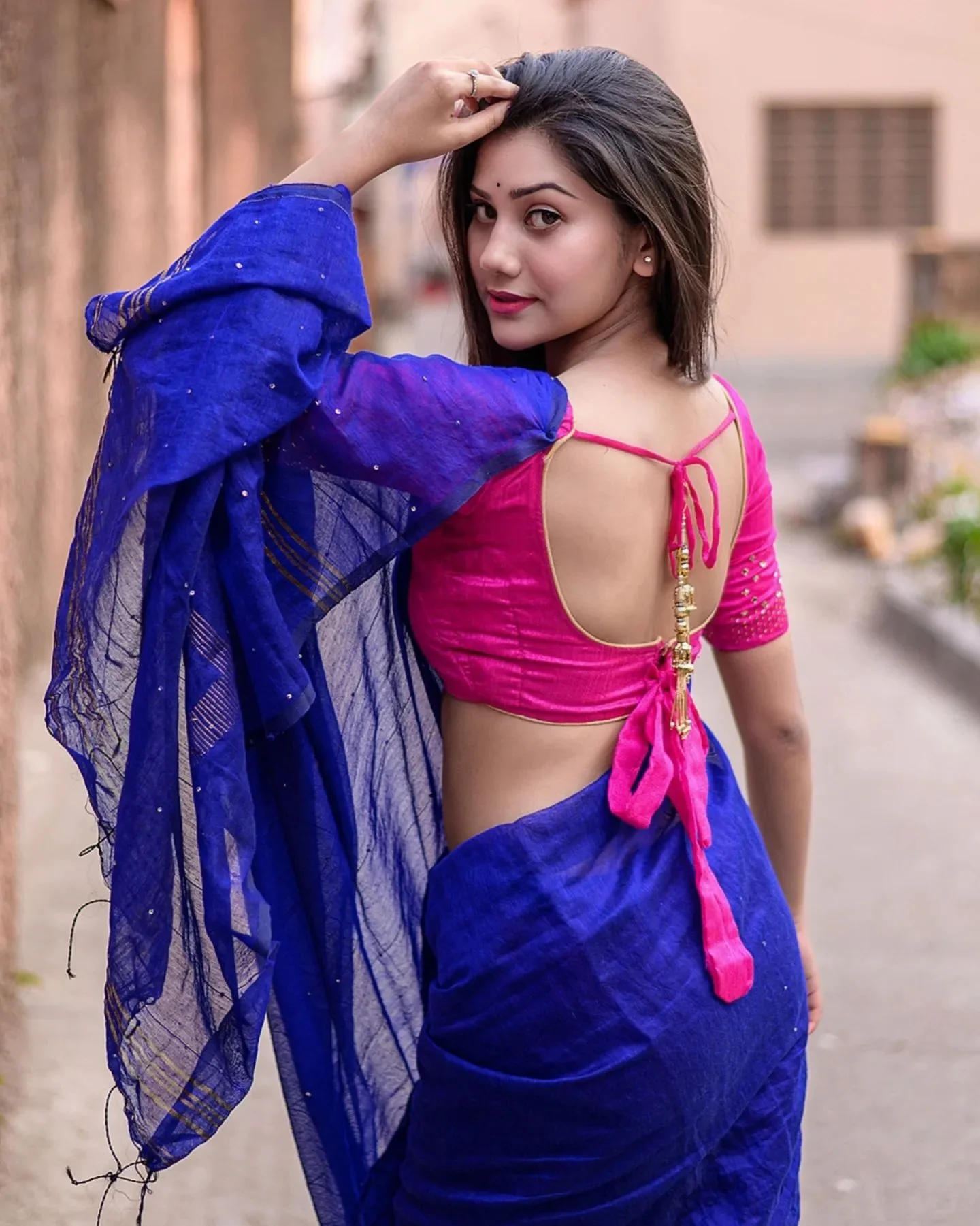 Women Sequnece Blue Cotton Silk Saree - Image 3