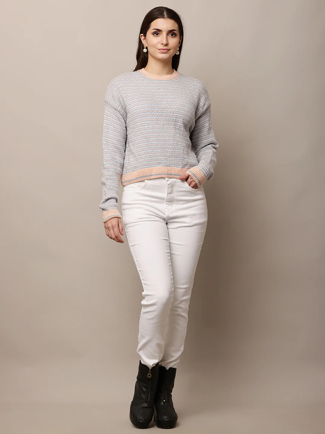 Women Sky Blue Loose Round Neck Sweater - Image 3