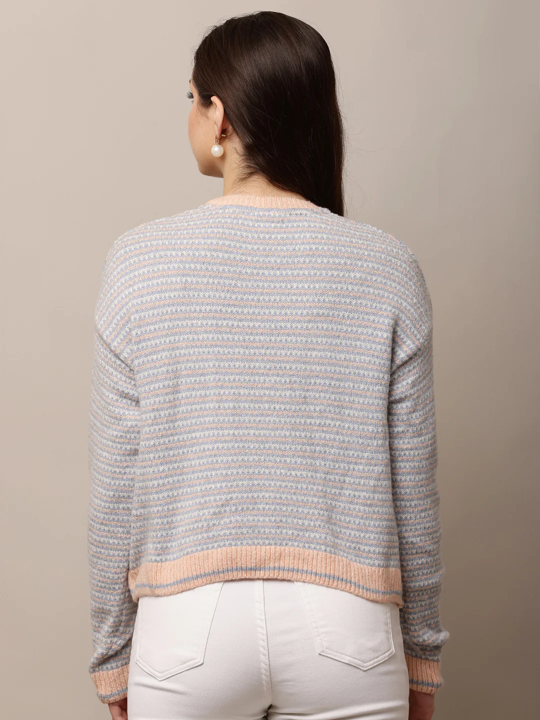 Women Sky Blue Loose Round Neck Sweater - Image 4