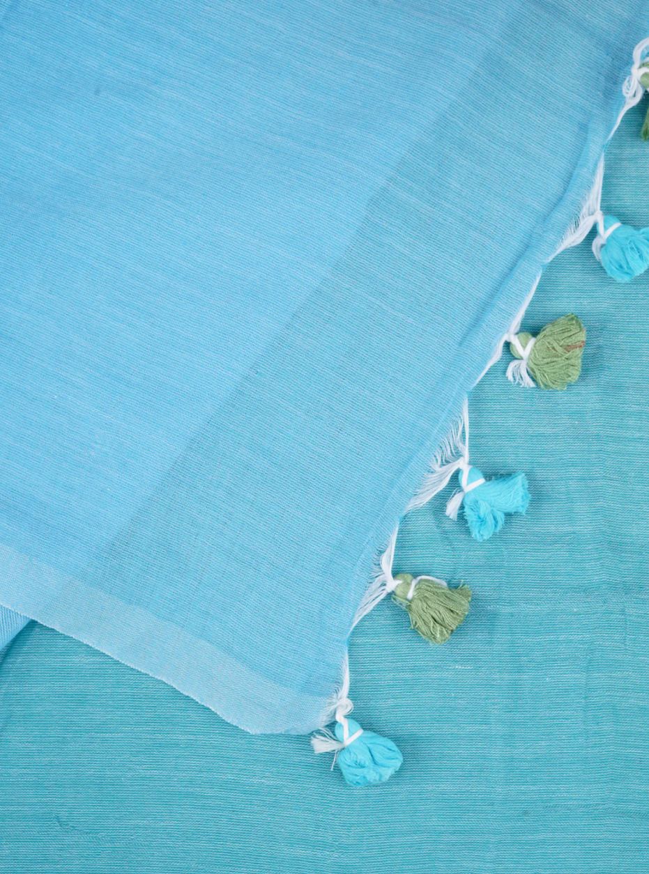 Women Sky Blue Solid Cotton Saree - Image 4
