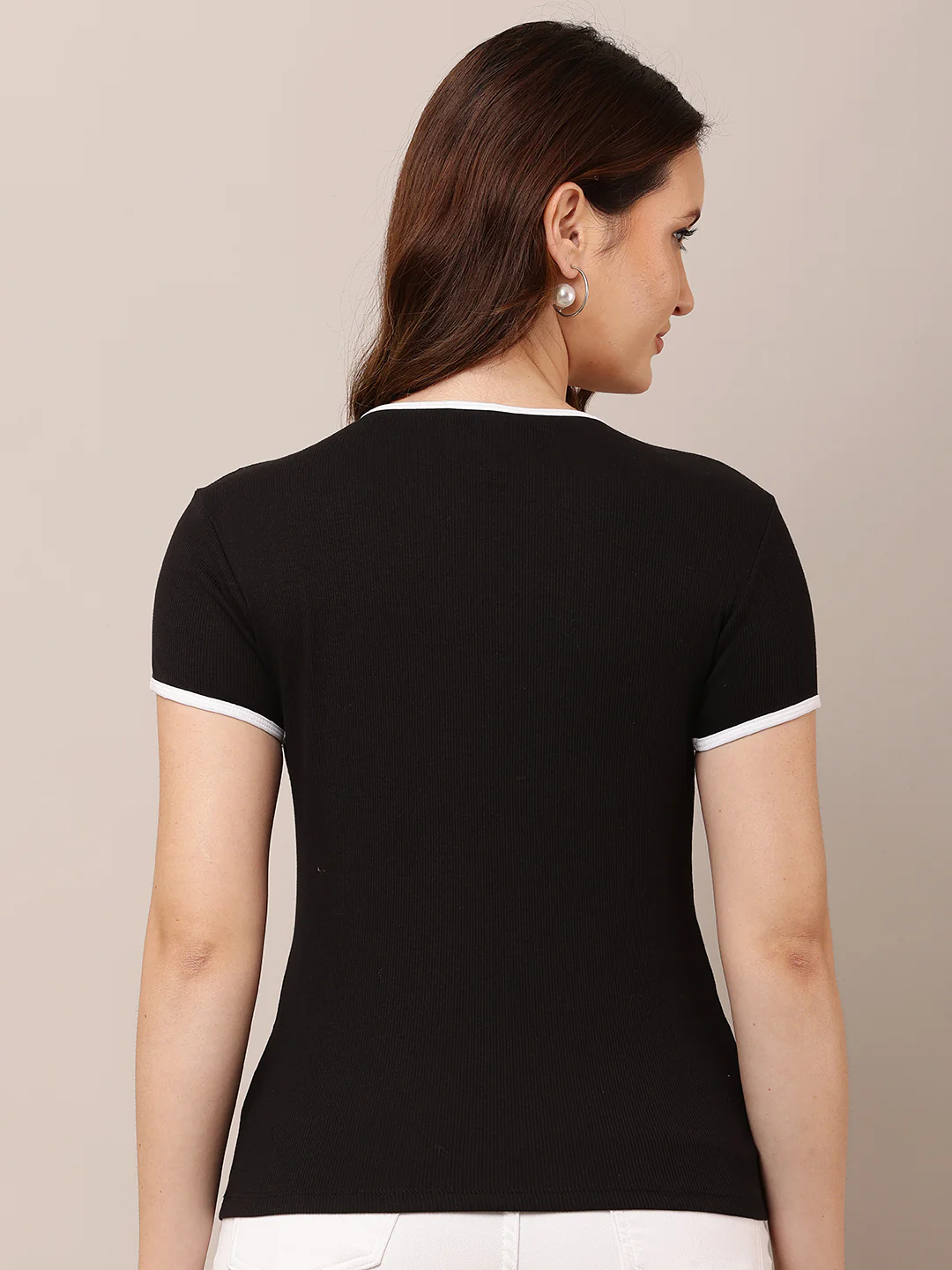 Women Slim Fit Black Cotton Round Neck Top - Image 4