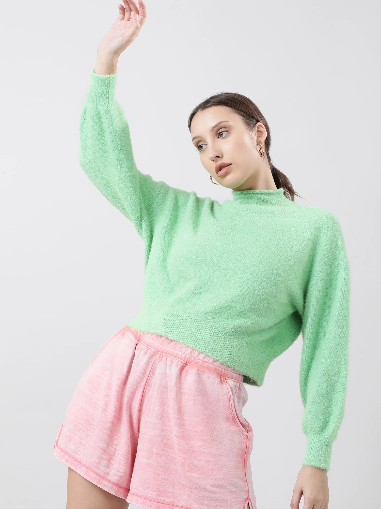 Women Slim Fit Green Geometric Sweater - Image 3