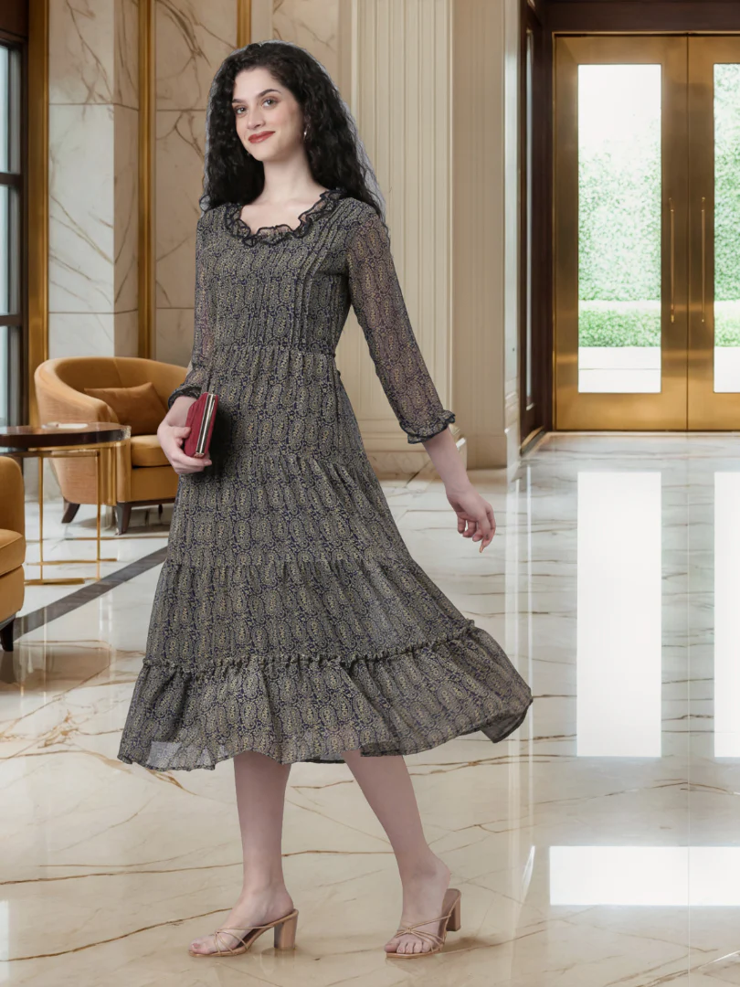 Women Soft Bloom Chiffon Dress - Image 5