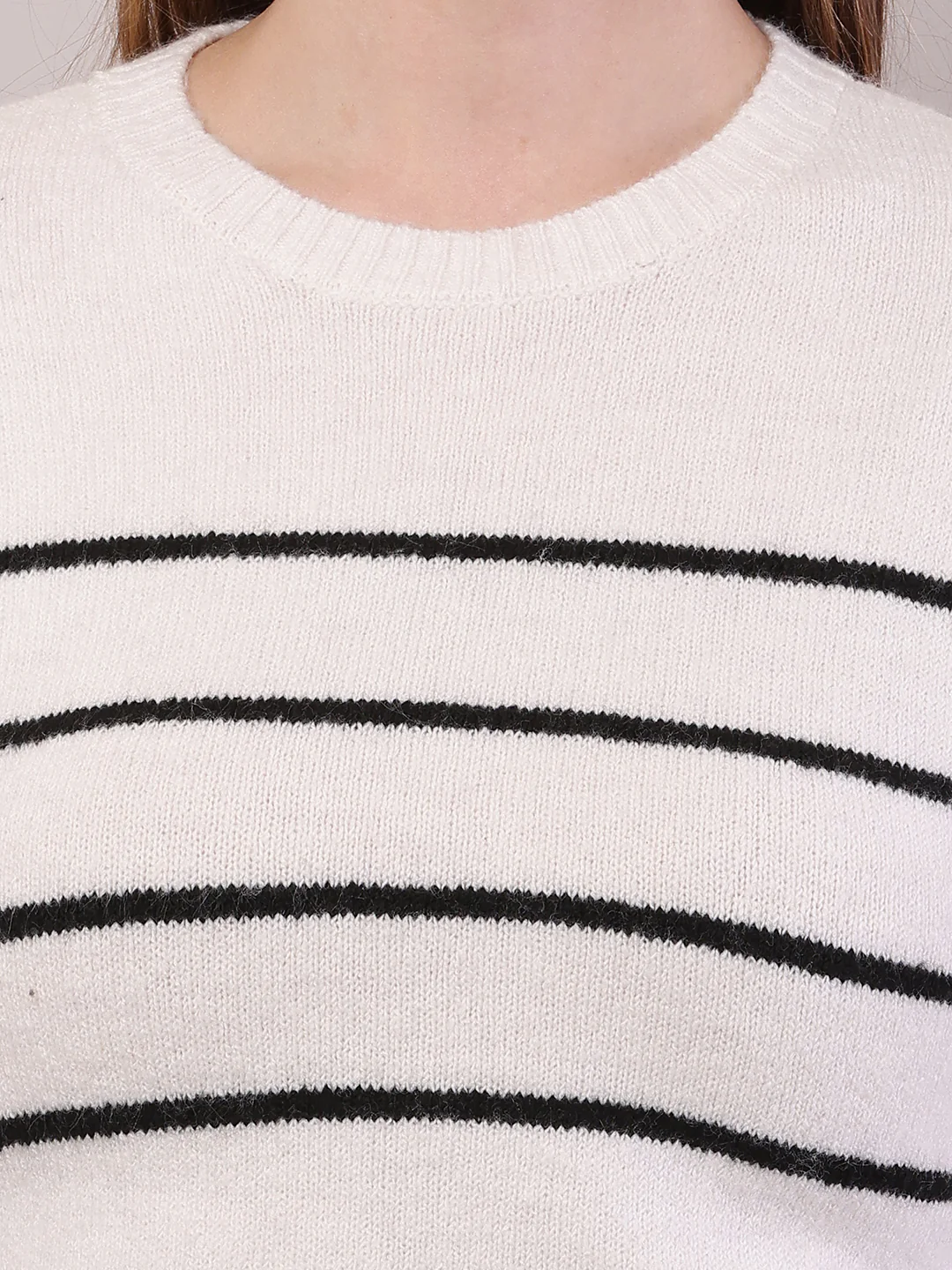 Women Striped Acrylic Crew Neck Full Sleeve Sweater - Image 5