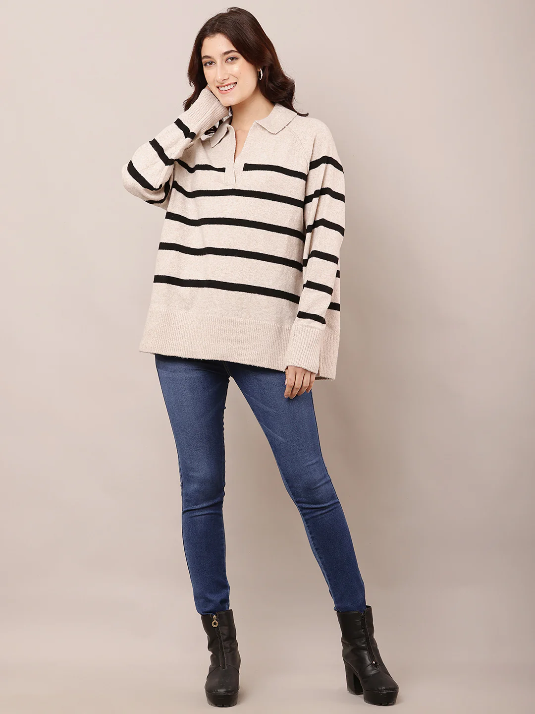 Women Striped Beige V-Neck Baggy Sweater - Image 3