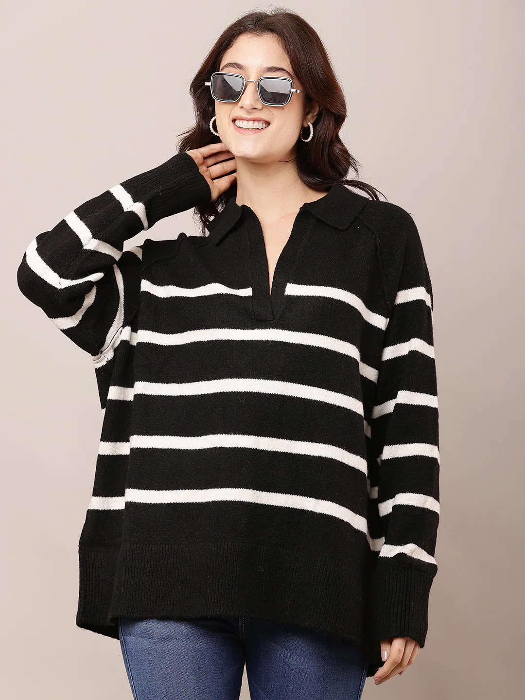 Women Striped Black V-Neck Baggy Sweater - Image 2