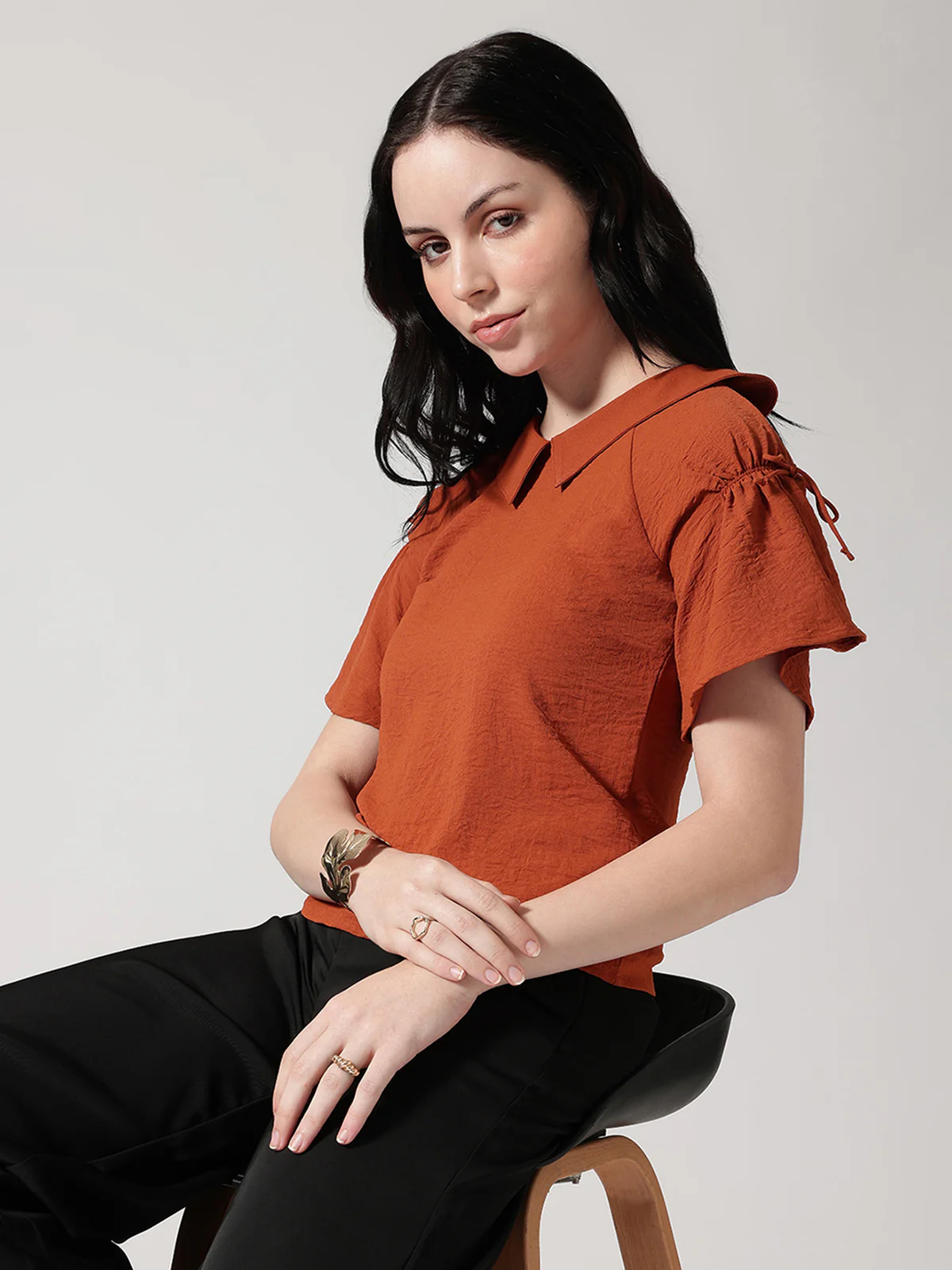 Women Rust Solid Peter Pan Collar Top - Image 2