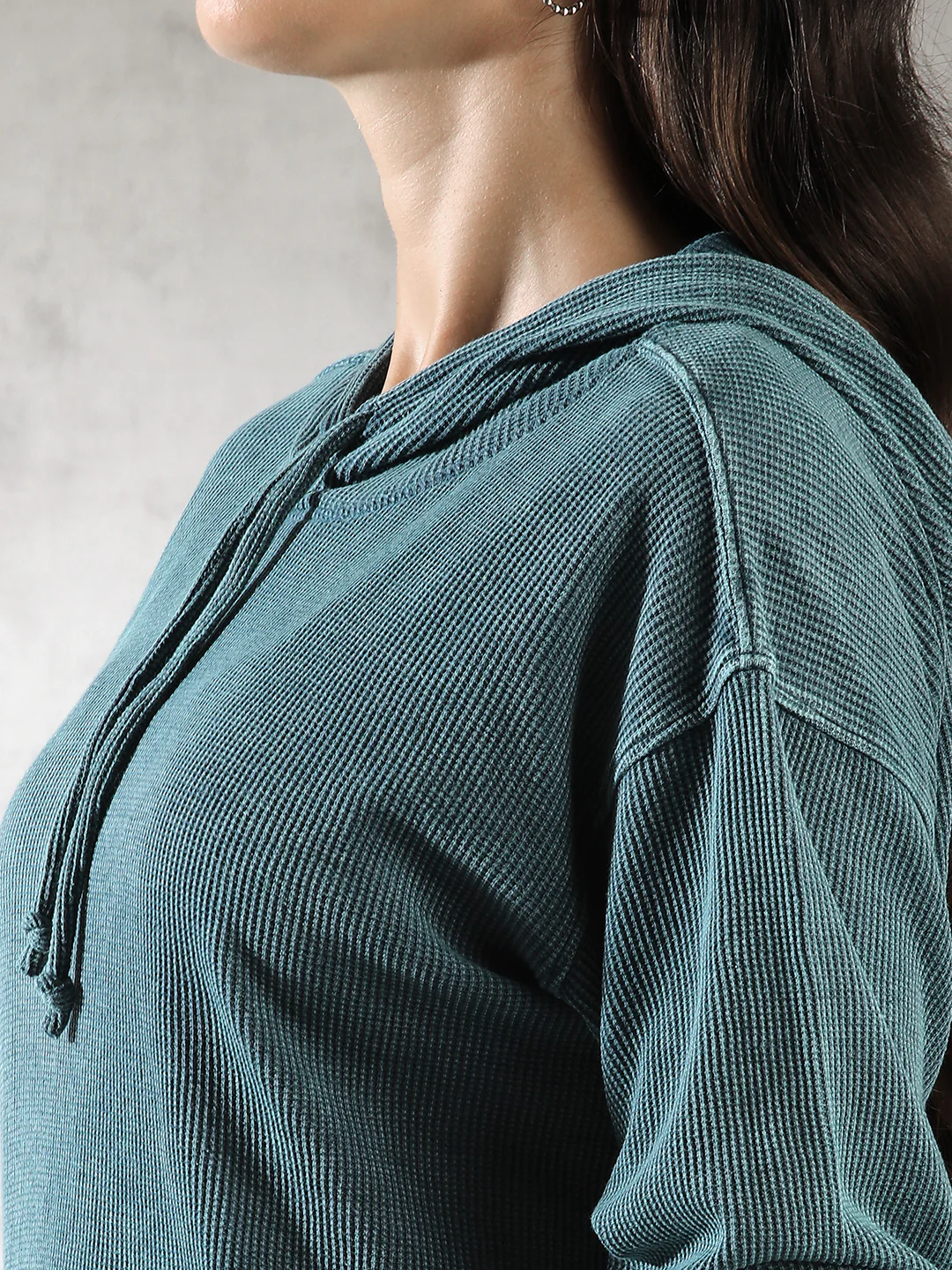 Women Teal Ribbed Hoodie - Image 5