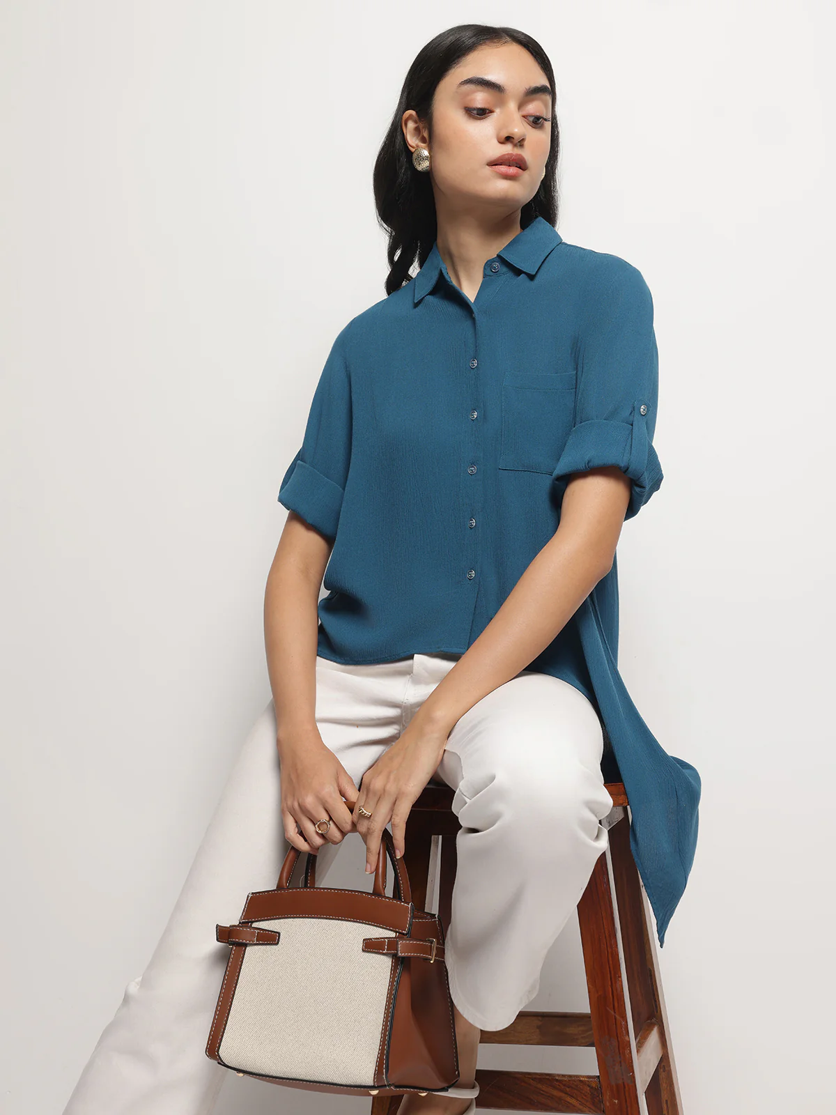 Women Teal Crinkle Asymmetrical Shirt - Image 3