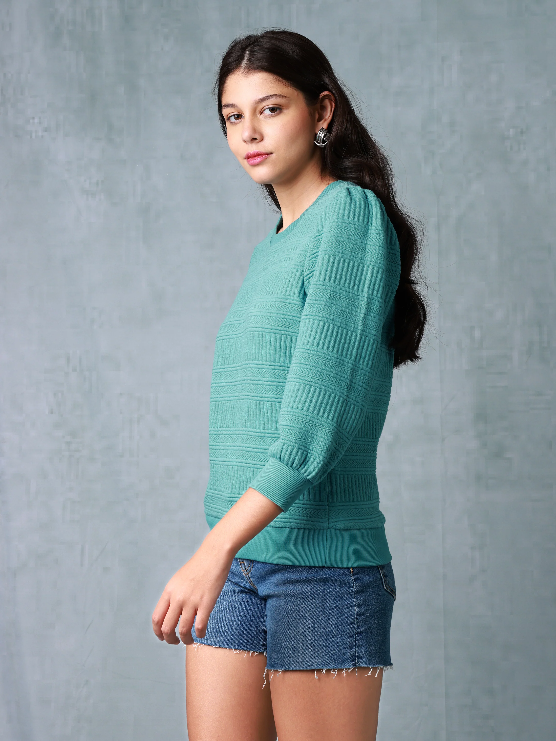 Women Teal Embroidered Top - Image 4