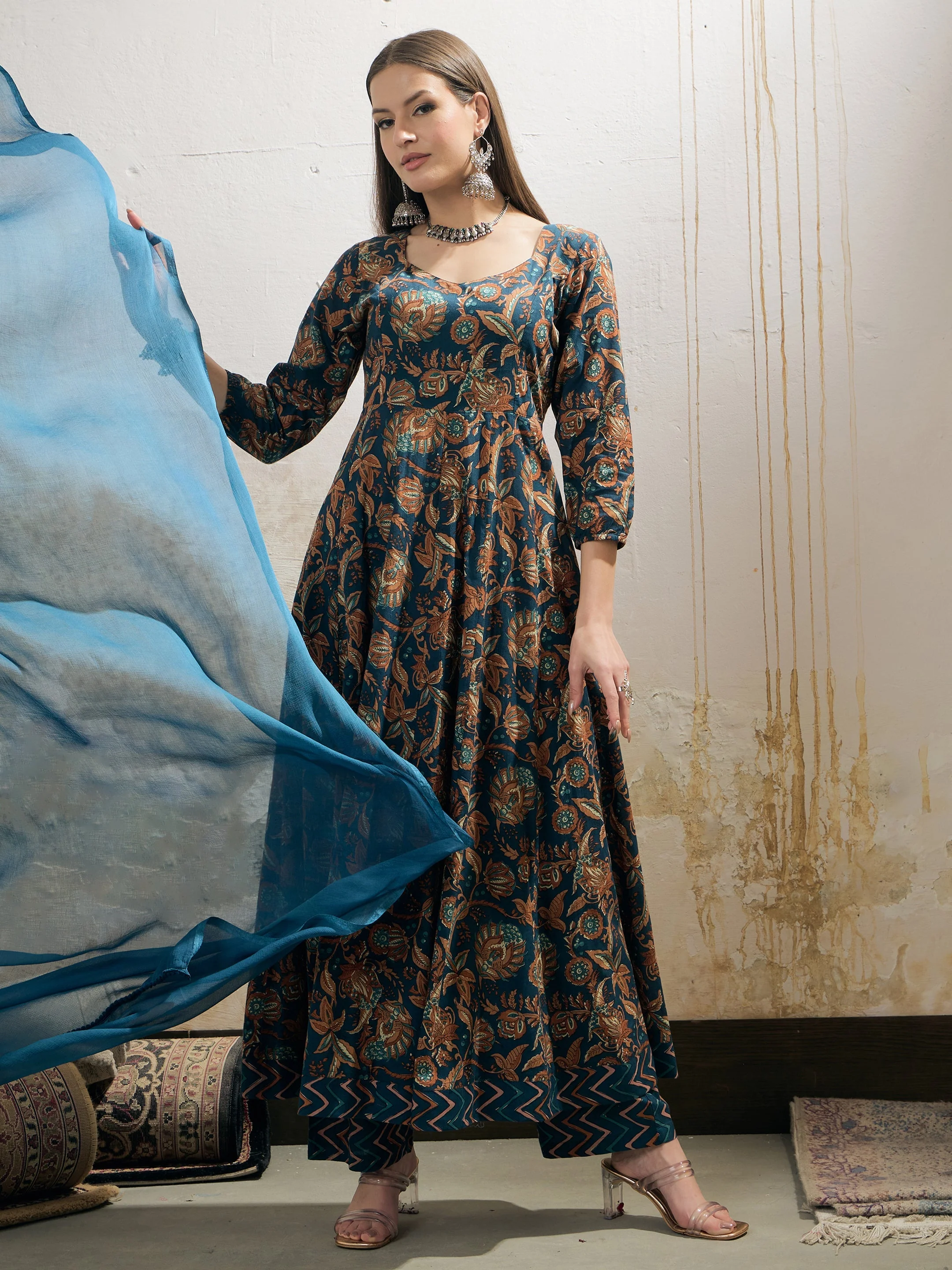 Women Teal Floral Anarkali Kurta With Pencil Pant & Dupatta - Image 2