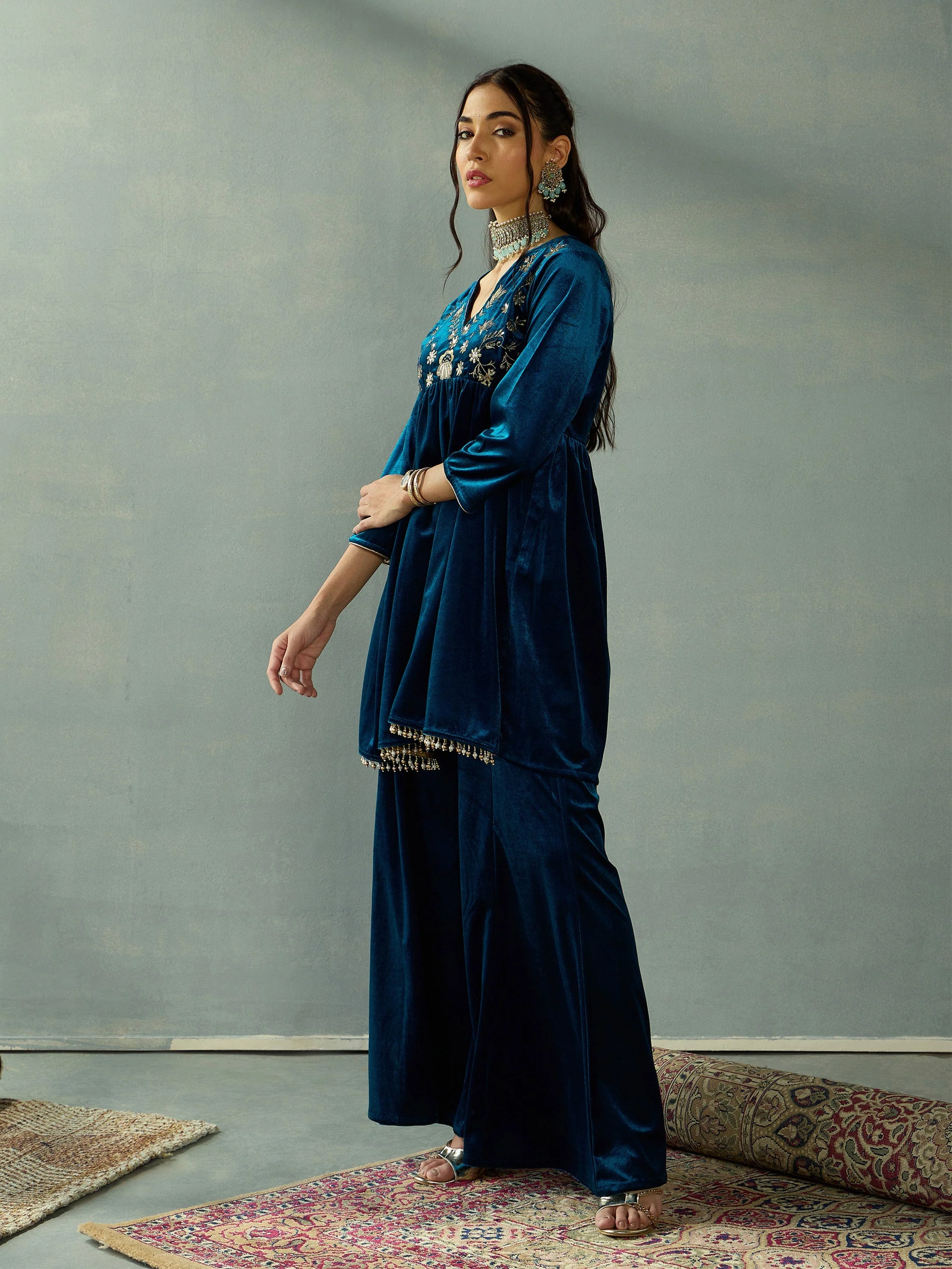 Women Teal Velvet Embroidered Peplum Top With Palazzos - Image 3