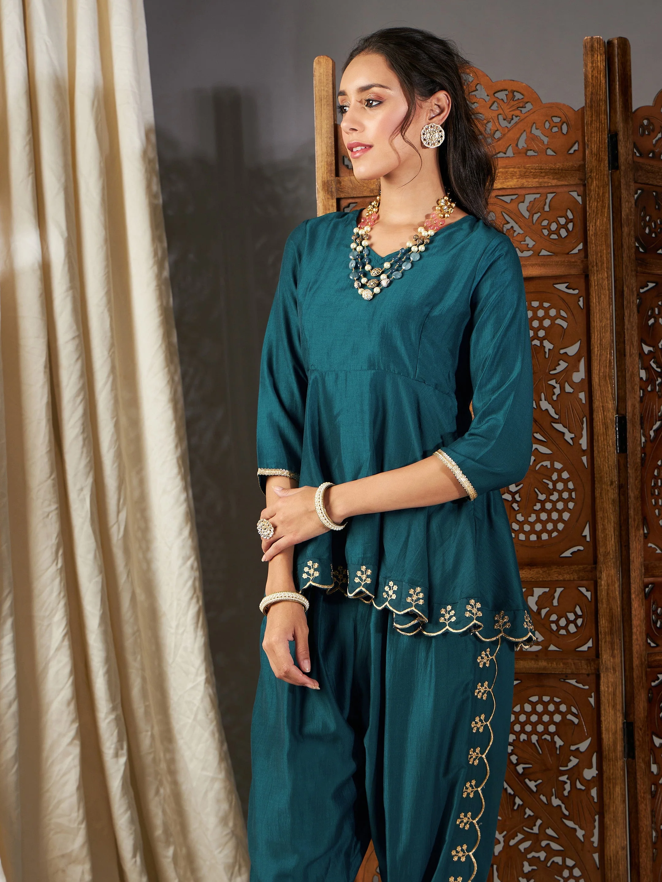 Women Teal Zari Embroidered Peplum Top - Image 3