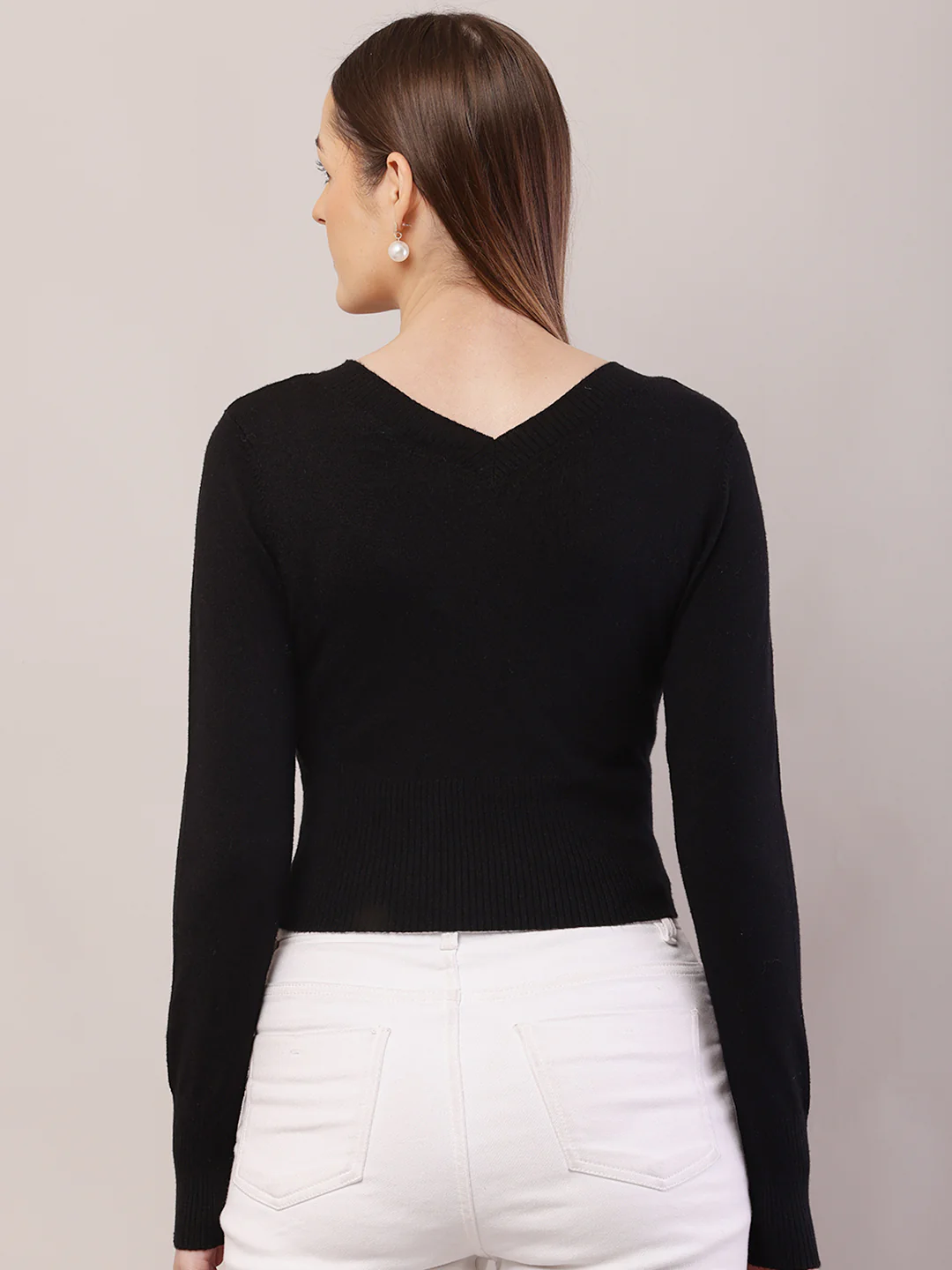 Women V-Neck Crop Black Sweater - Image 4