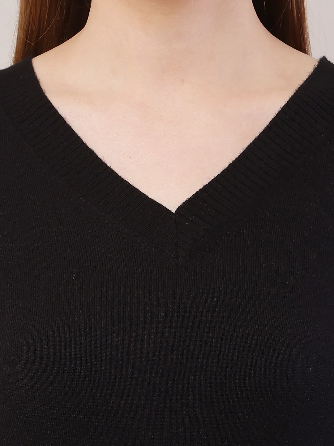 Women V-Neck Crop Black Sweater - Image 5