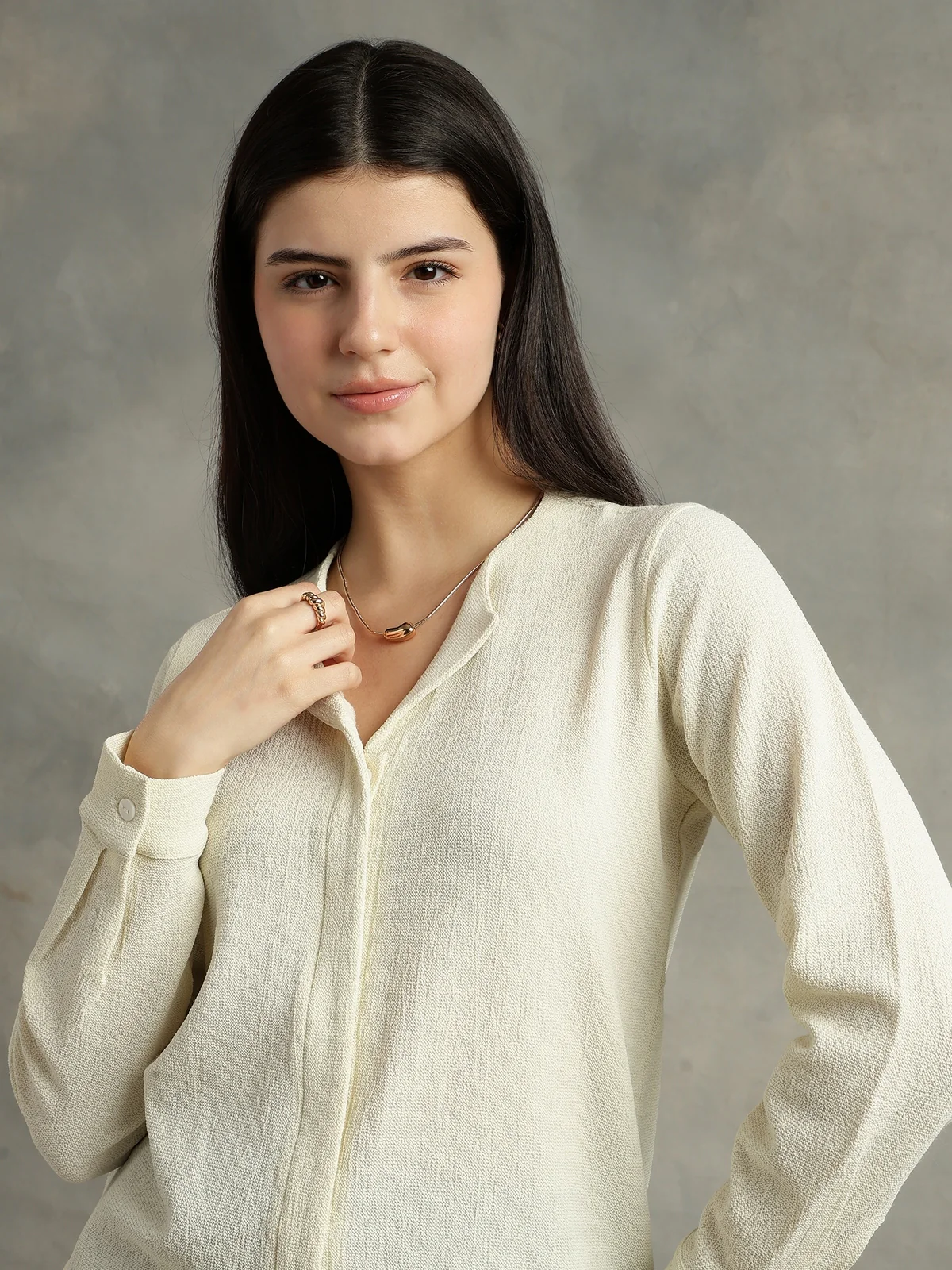Women Vanilla Ice Crepe Collar Shirt - Image 2