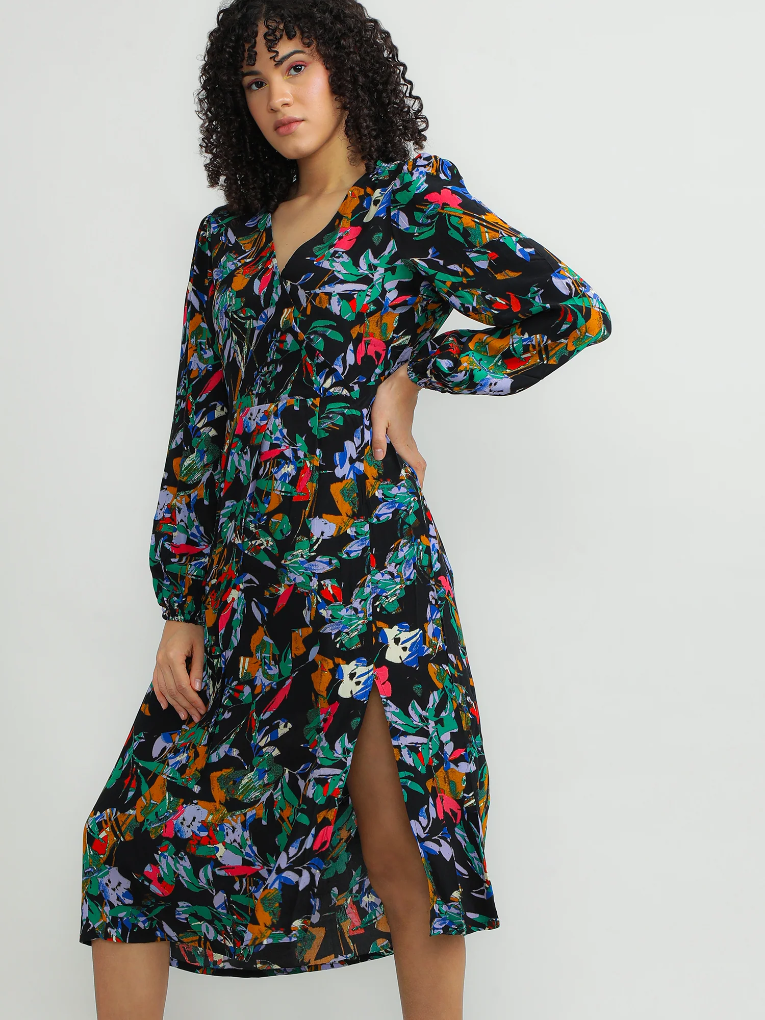 Women Viscose Black Chic Dress - Image 4
