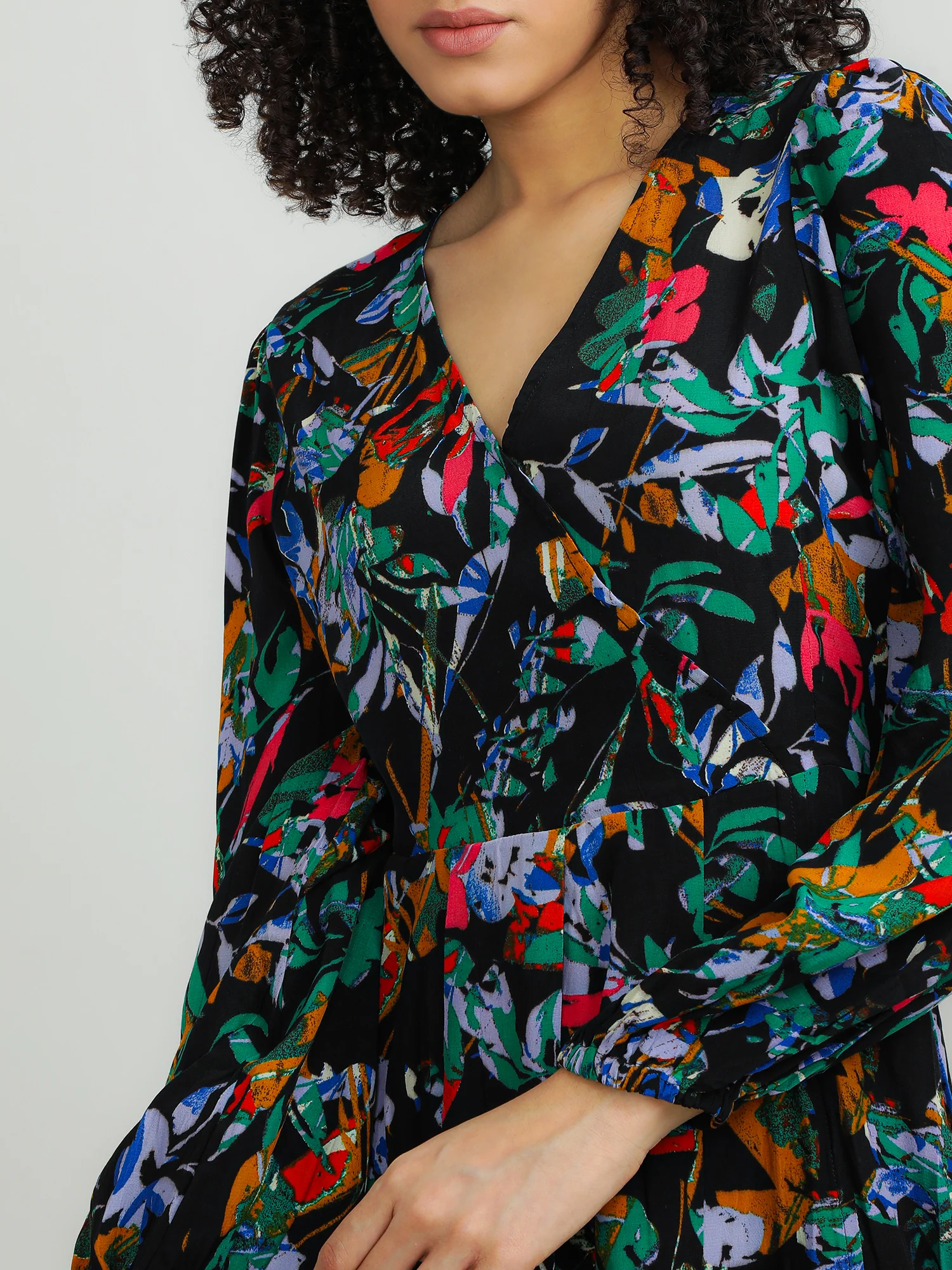 Women Viscose Black Chic Dress - Image 7