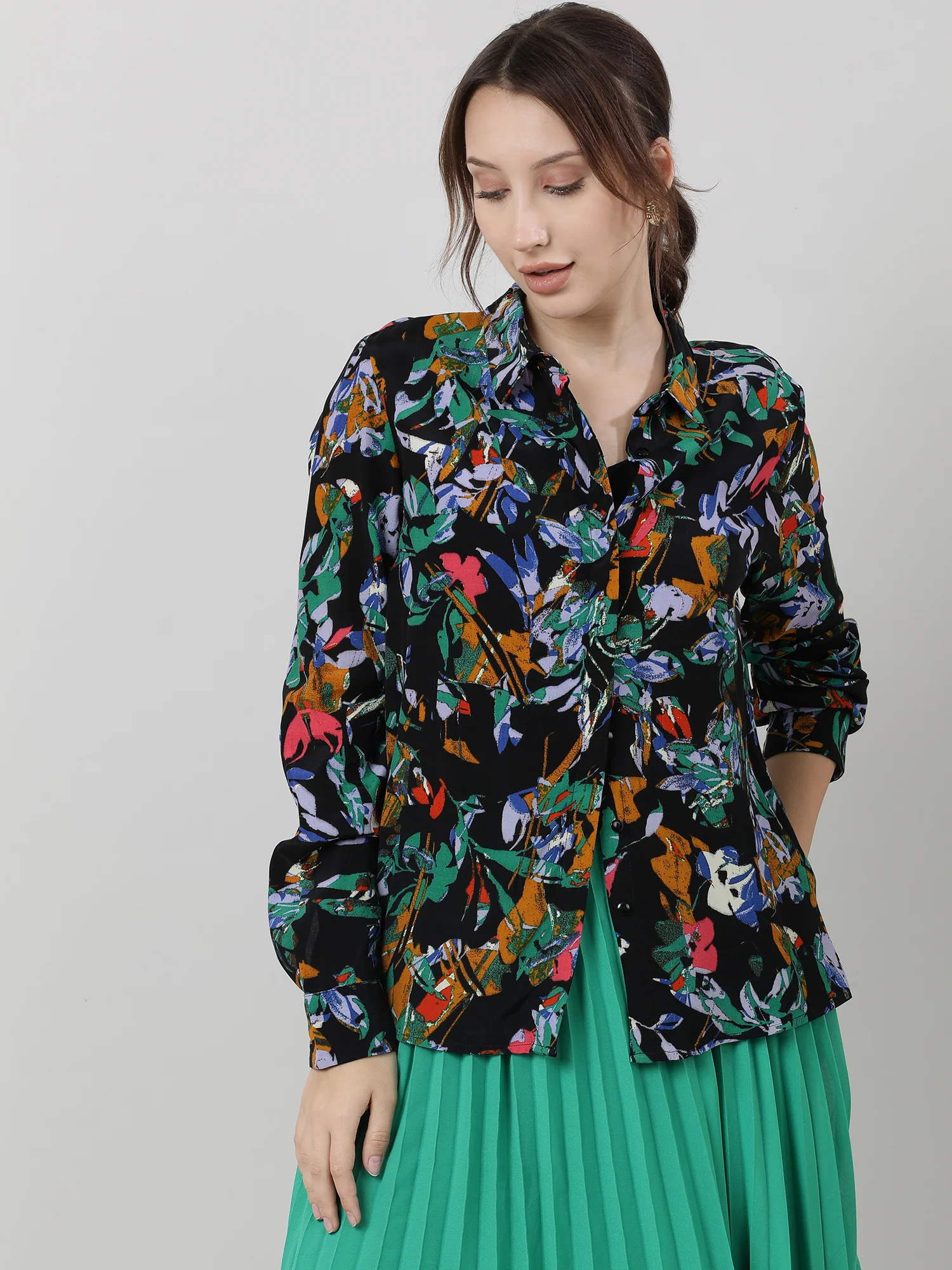 Women Viscose Black Printed Shirt
