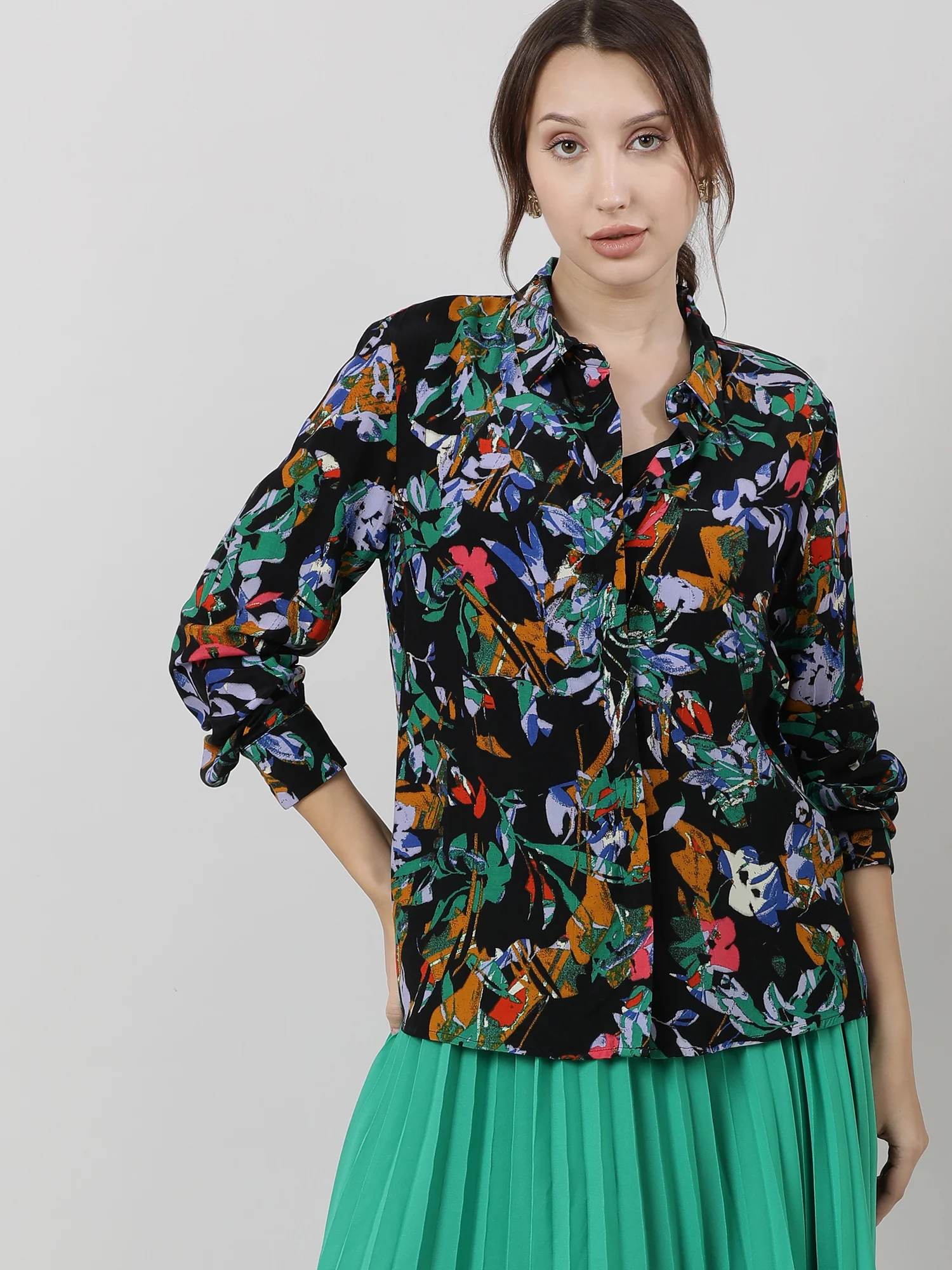 Women Viscose Black Printed Shirt - Image 8