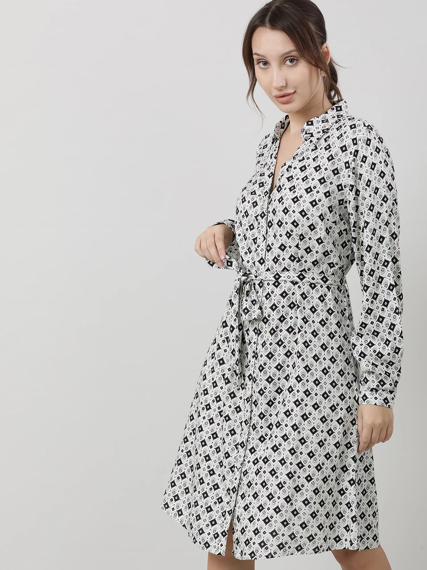 Women Viscose Cream Elegant Dress - Image 3