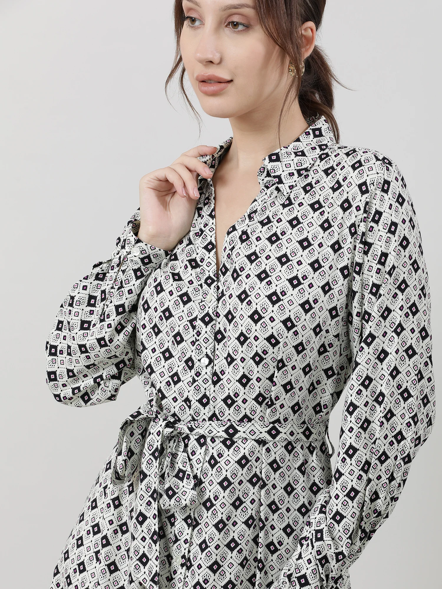Women Viscose Cream Elegant Dress - Image 9