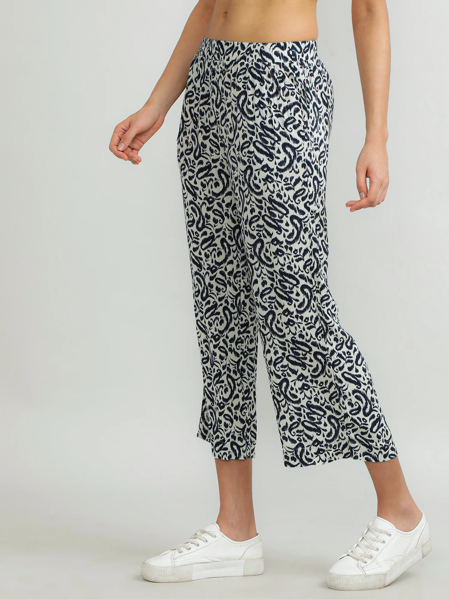 Women Viscose Cream Elegant Pants - Image 3