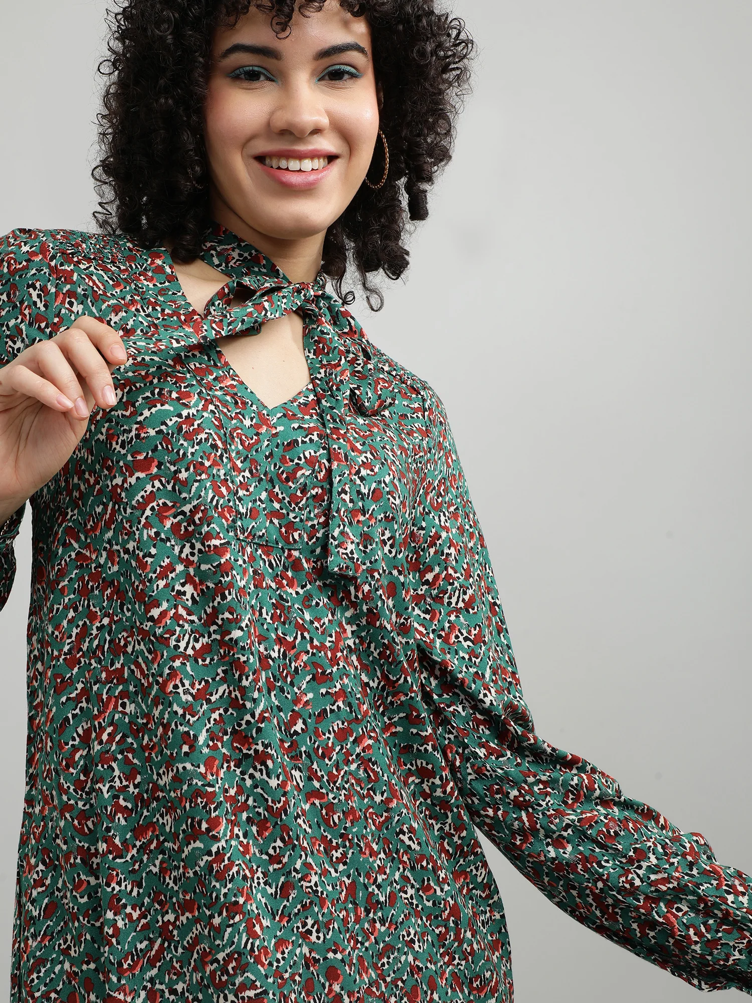Women Viscose Green Breezy Dress - Image 8