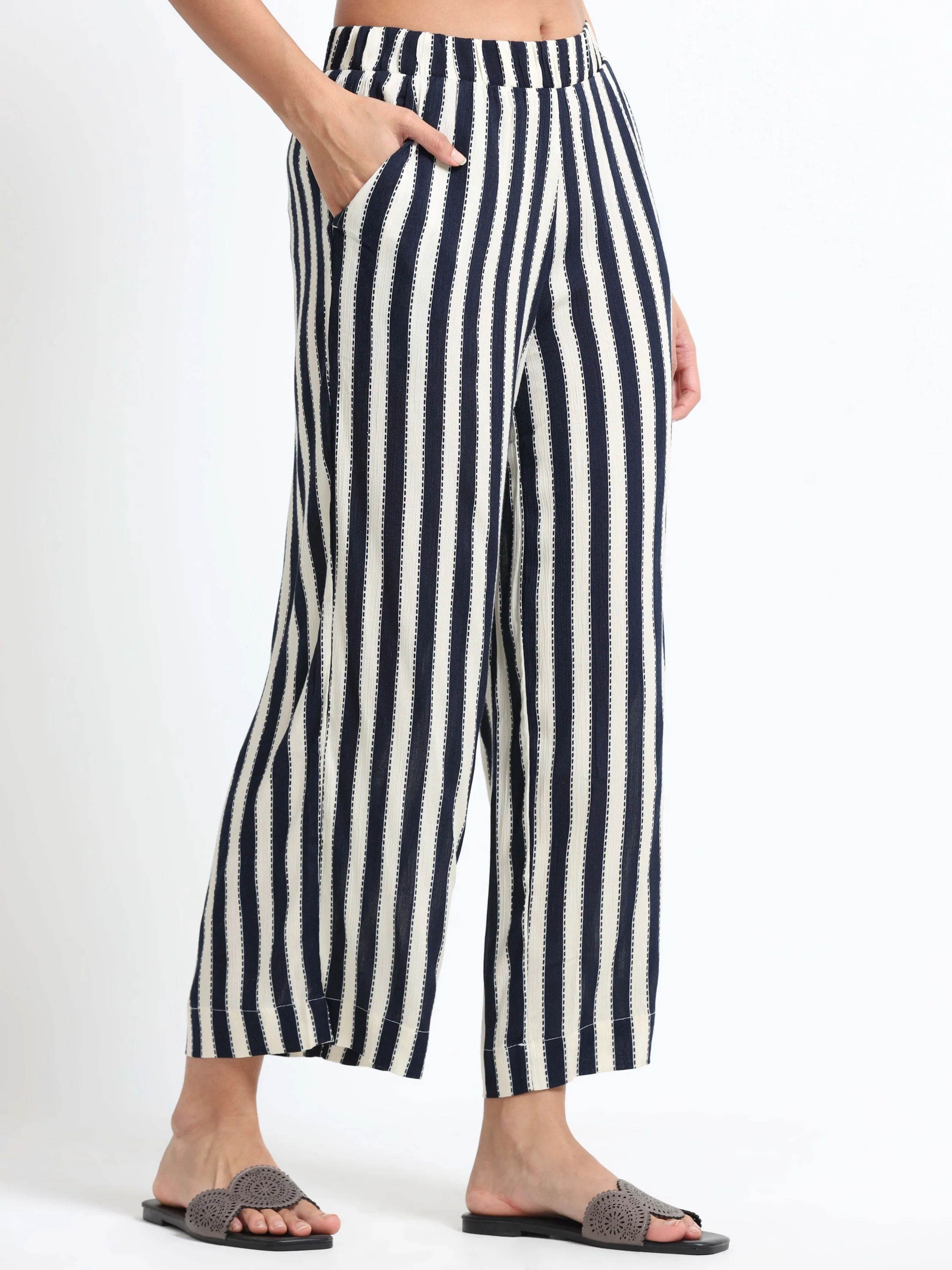 Women Viscose Navy Chic Pants - Image 5