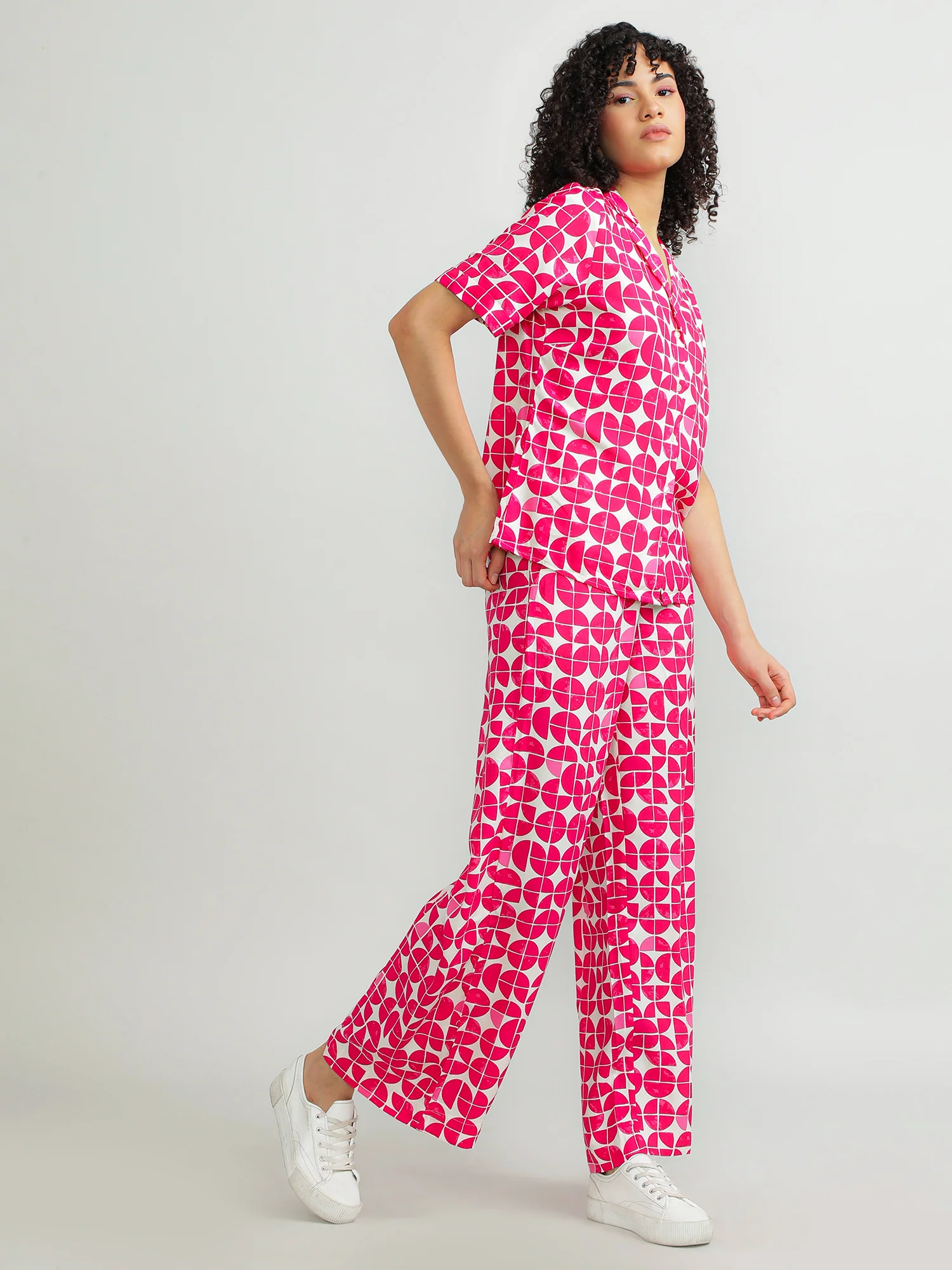 Women Viscose Pink Printed Pants - Image 5