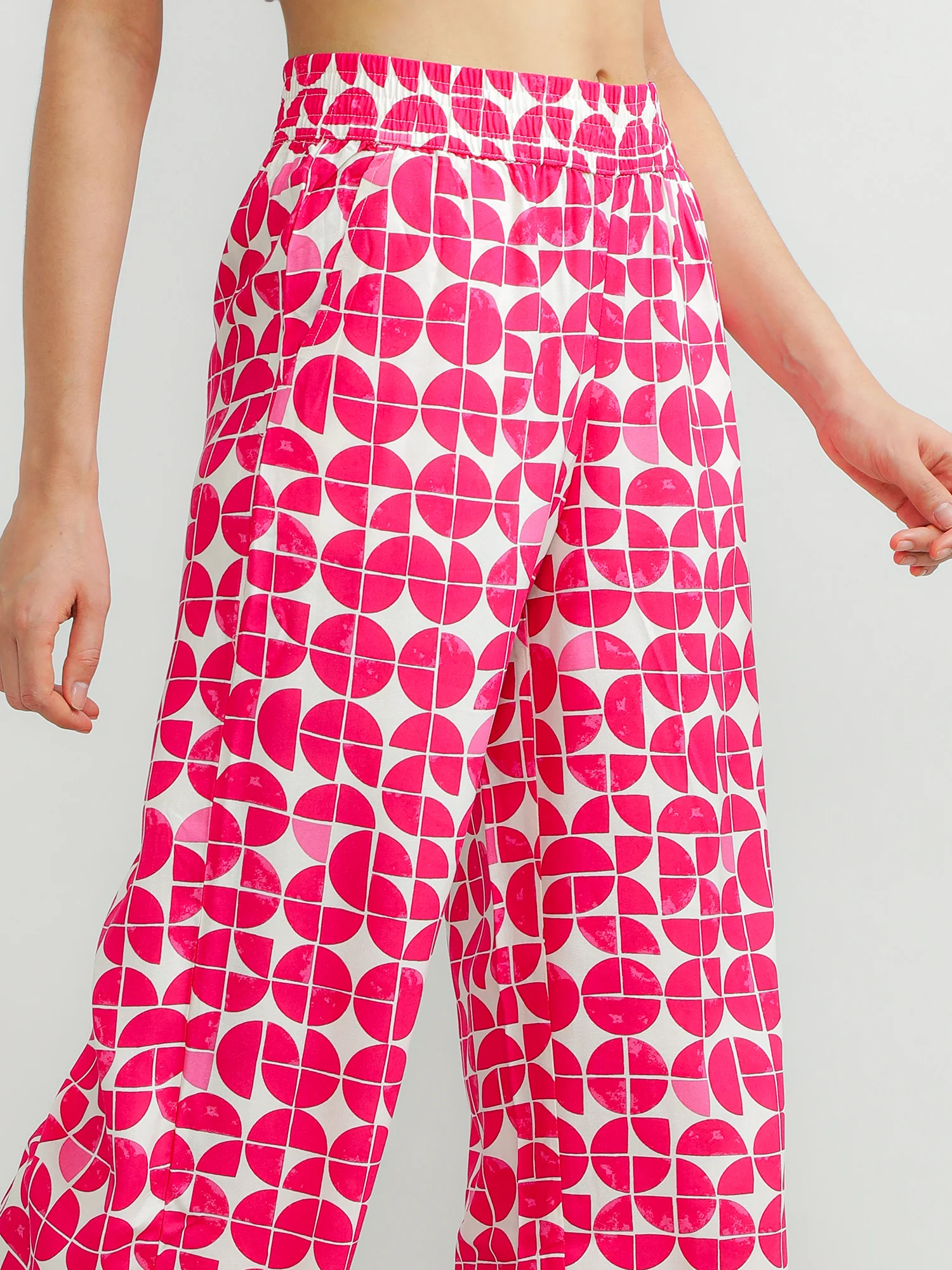 Women Viscose Pink Printed Pants - Image 8