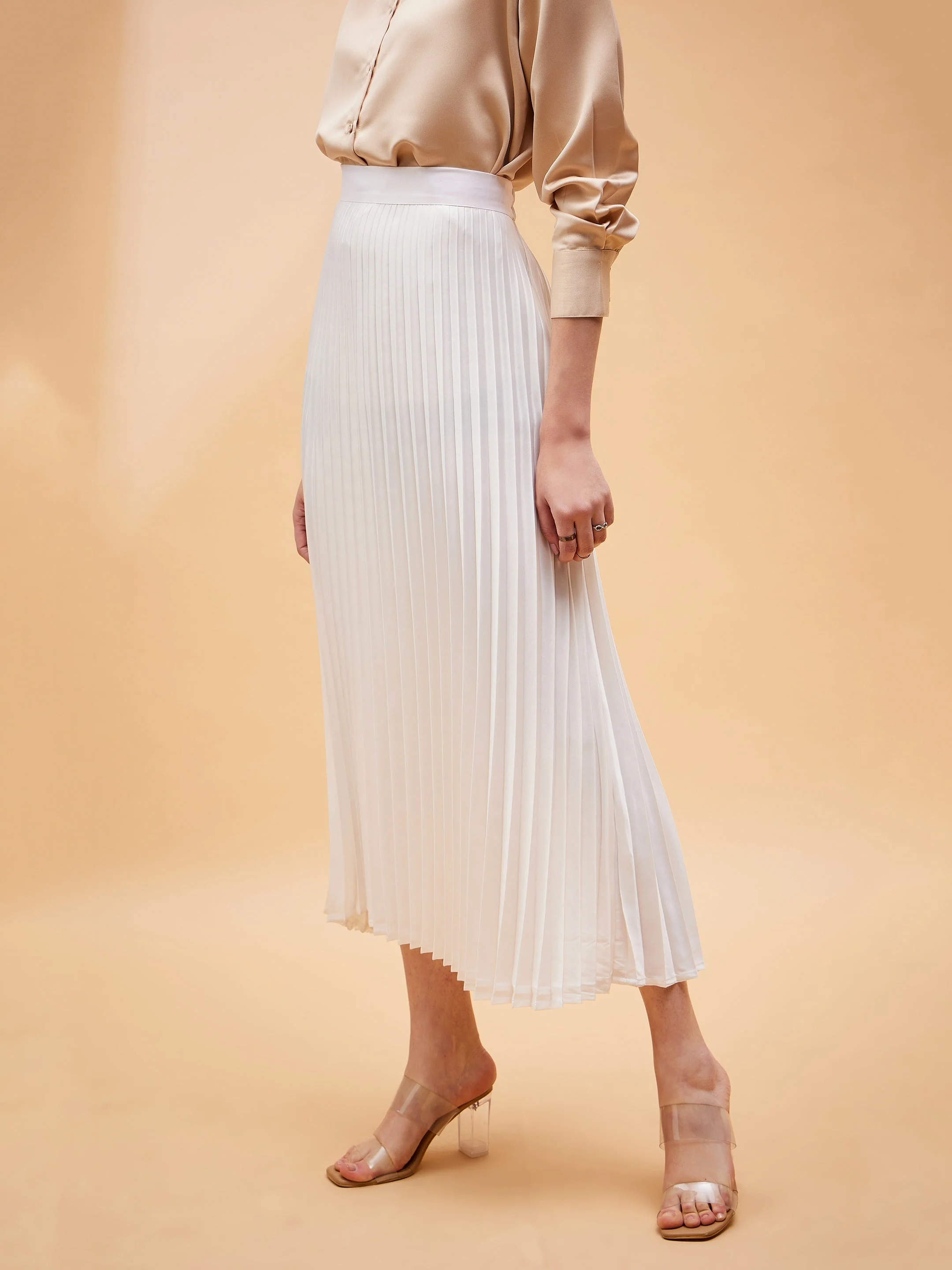 Women White Accordion Pleated Belted Midi Skirt - Image 5