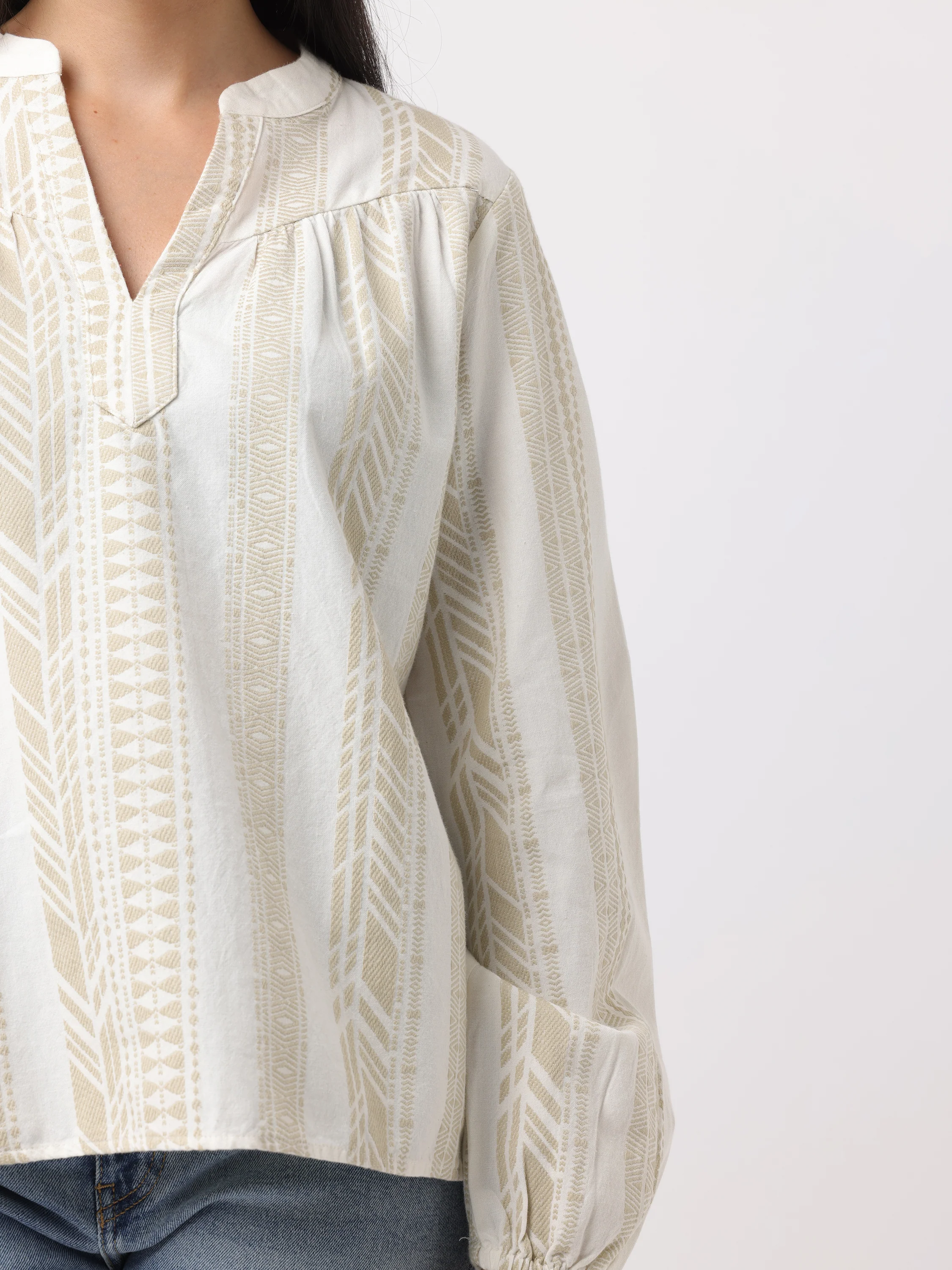 Women White & Beige Mandarin collar Top - Image 2