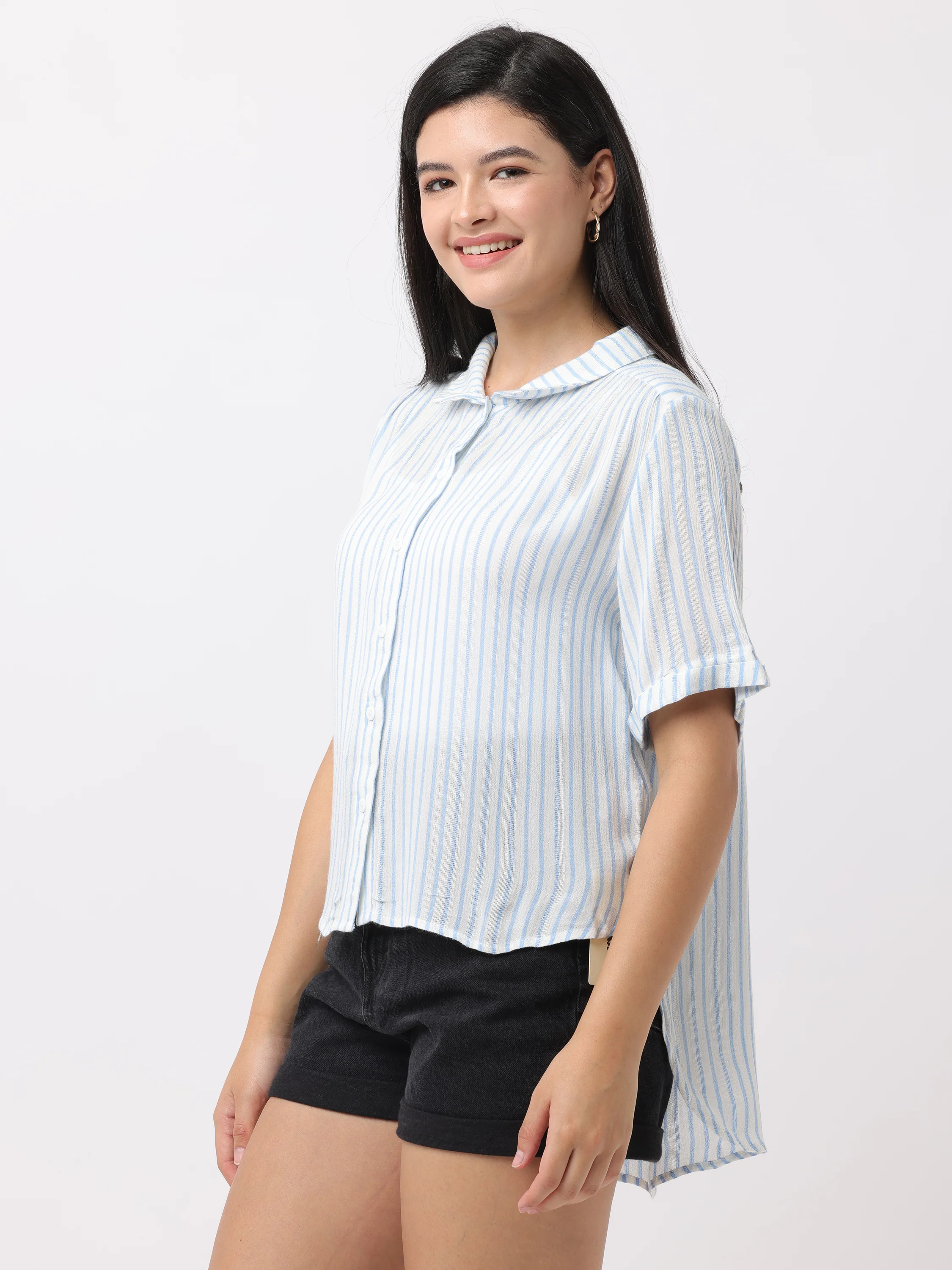 Women White Vertical Stripe Shirt - Image 4