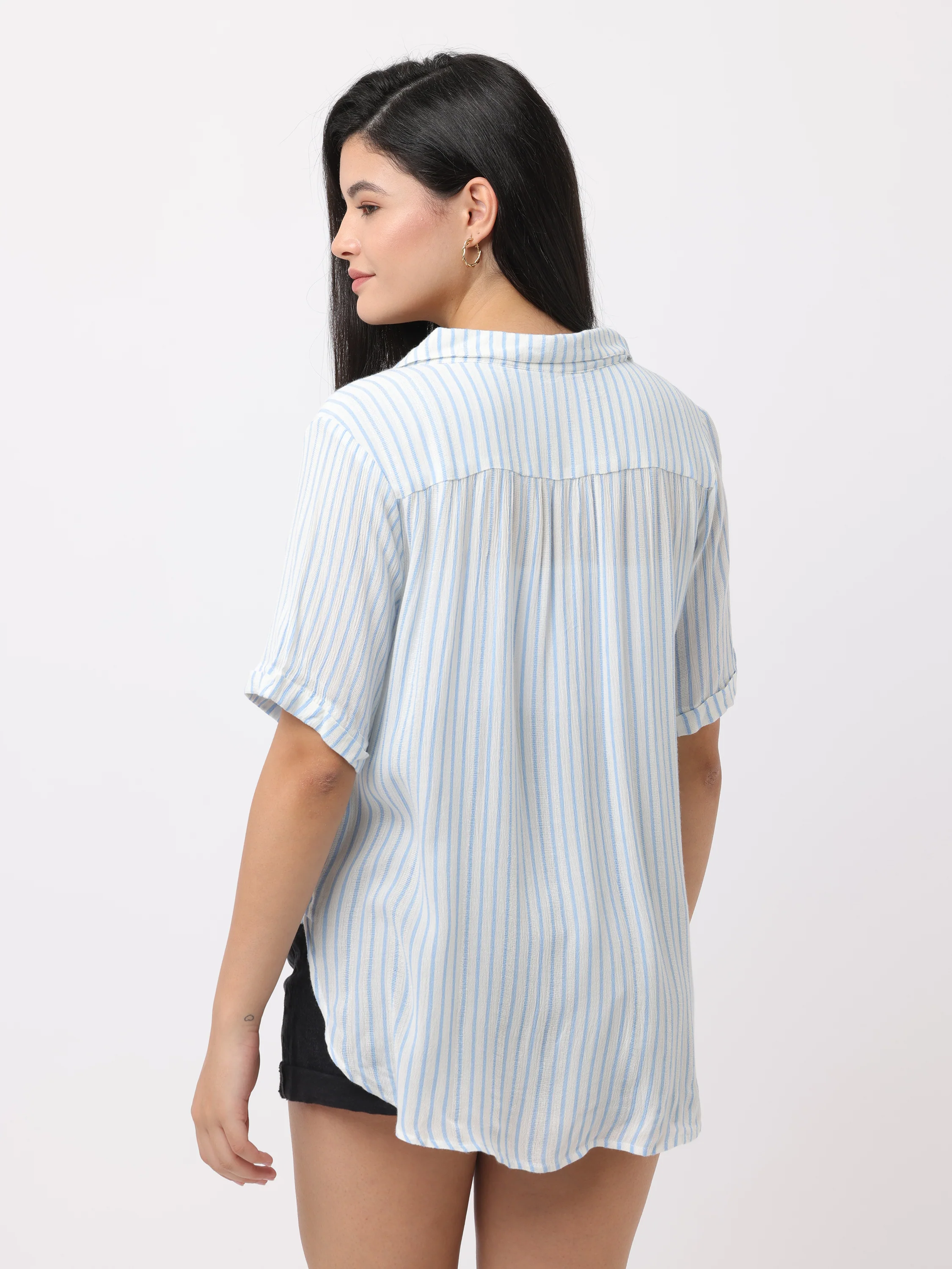 Women White Vertical Stripe Shirt - Image 5